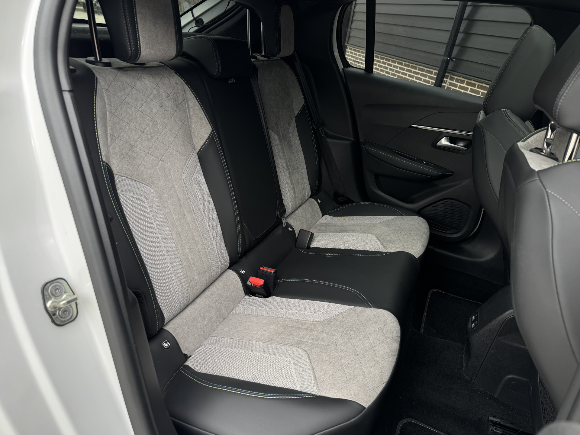 Peugeot 208 1.2 130 pk GT PACK