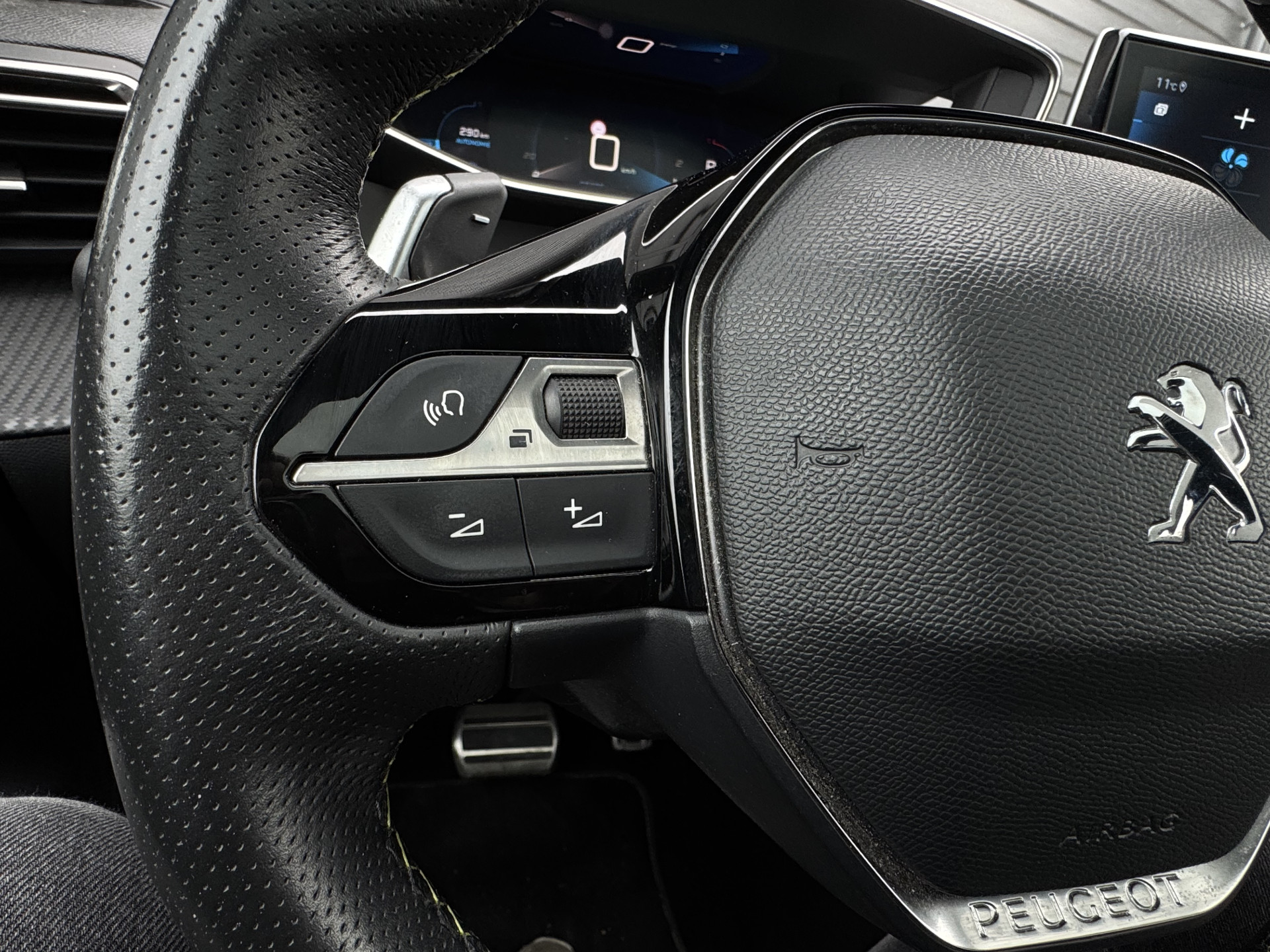 Peugeot 208 1.2 130 pk GT PACK