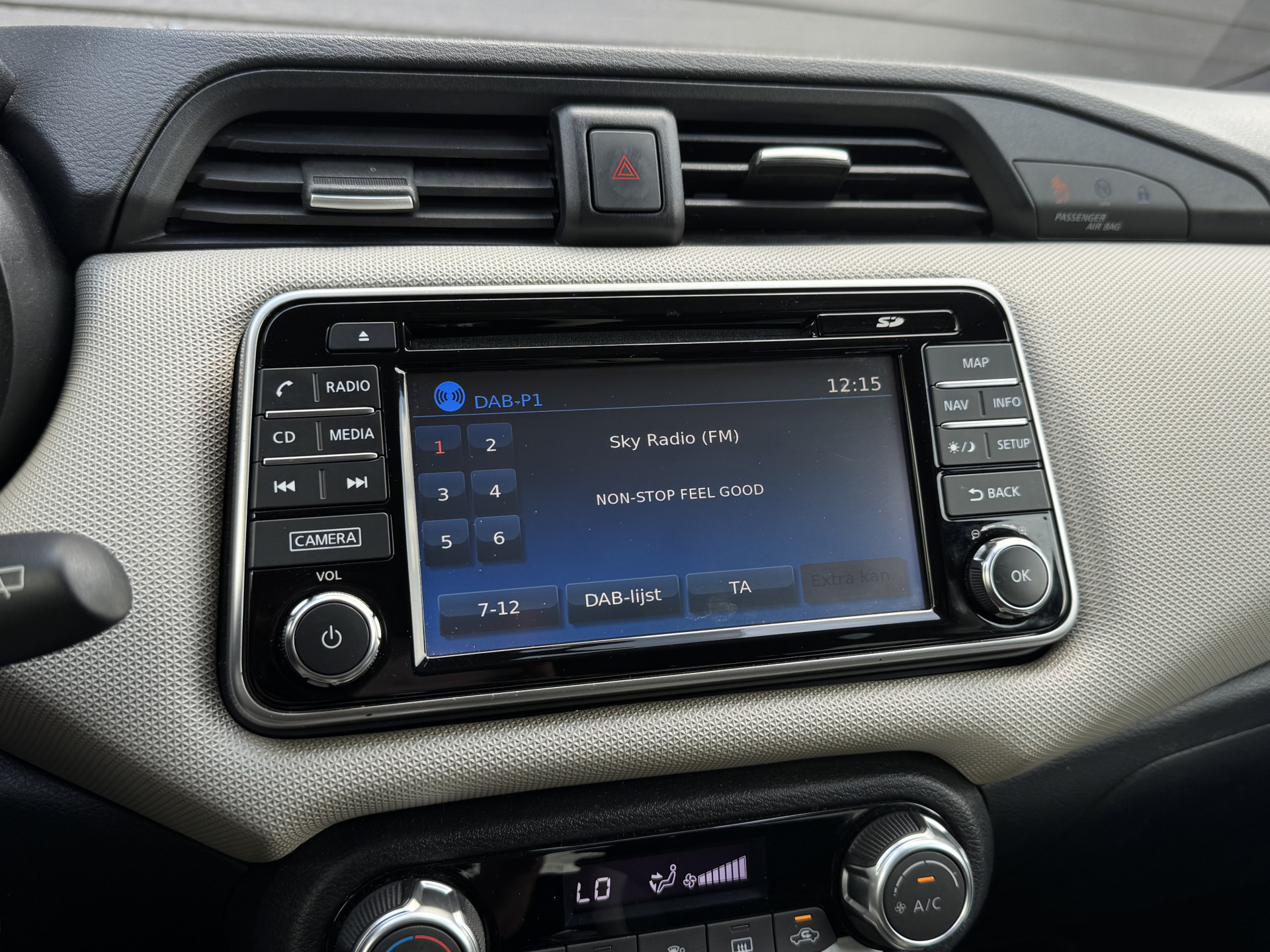 Nissan Micra 0.9 IG-T N-Connecta