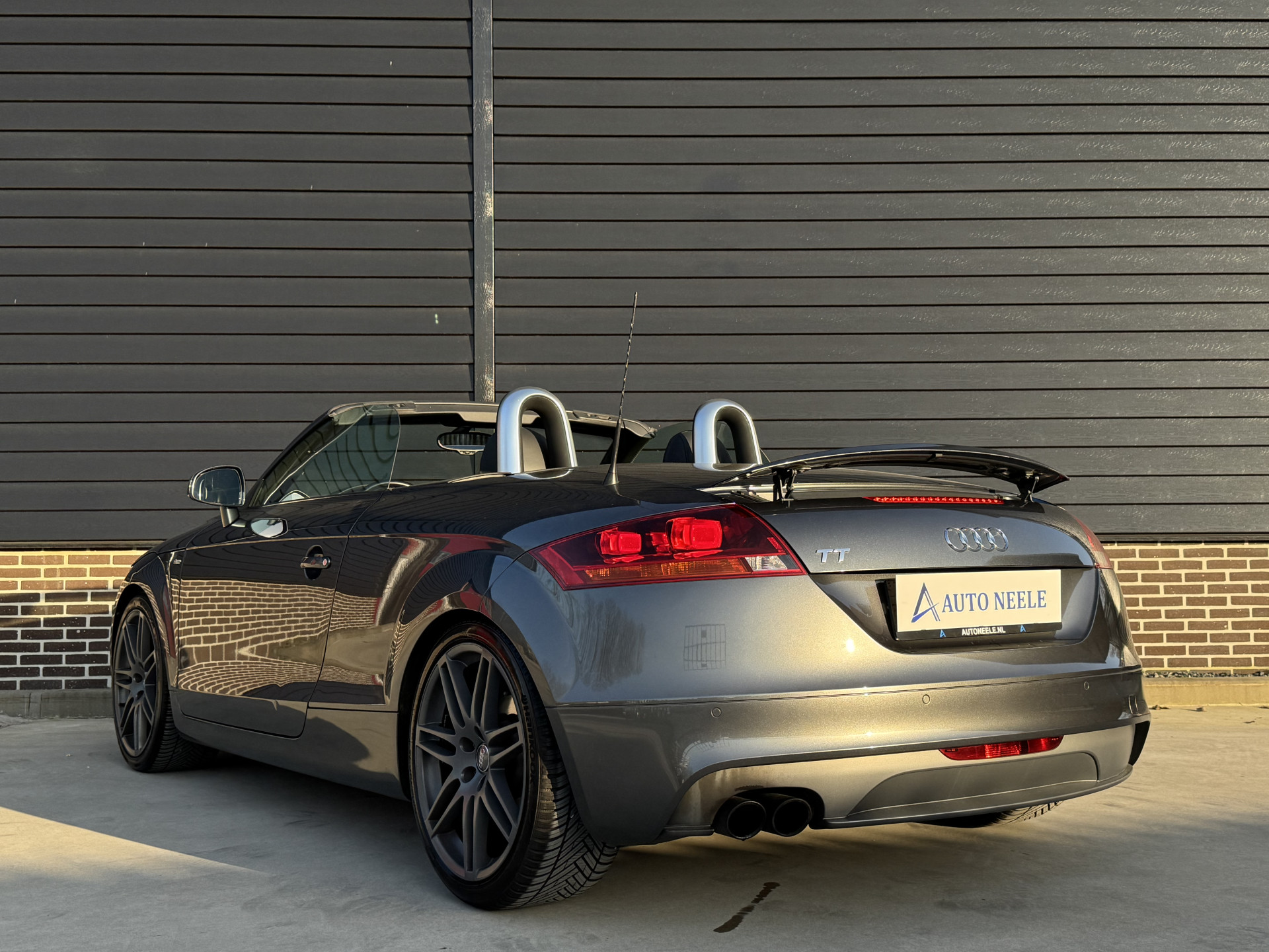 Audi TT 2.0 TFSI 200 PK S-Line