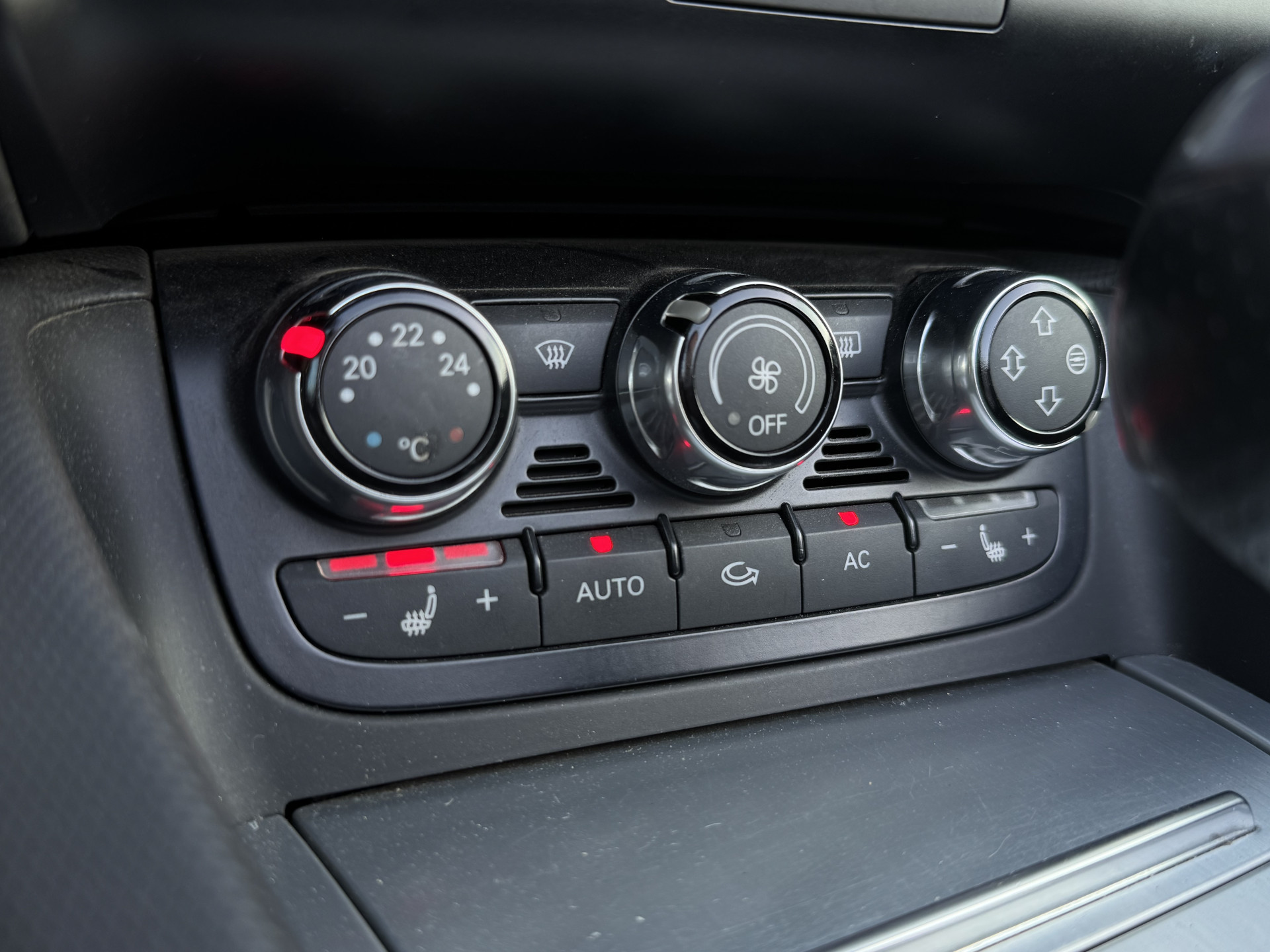 Audi TT 2.0 TFSI 200 PK S-Line