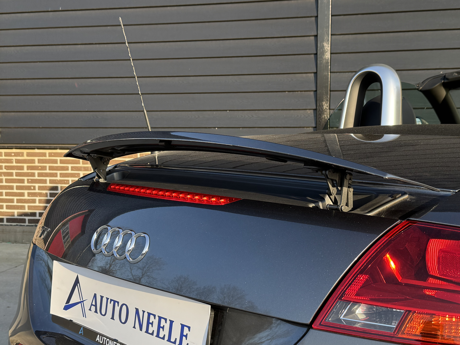 Audi TT 2.0 TFSI 200 PK S-Line