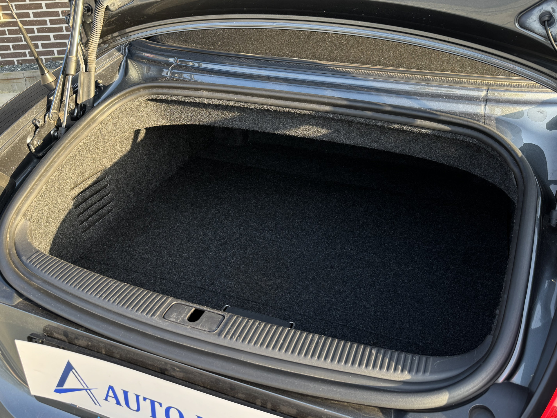 Audi TT 2.0 TFSI 200 PK S-Line