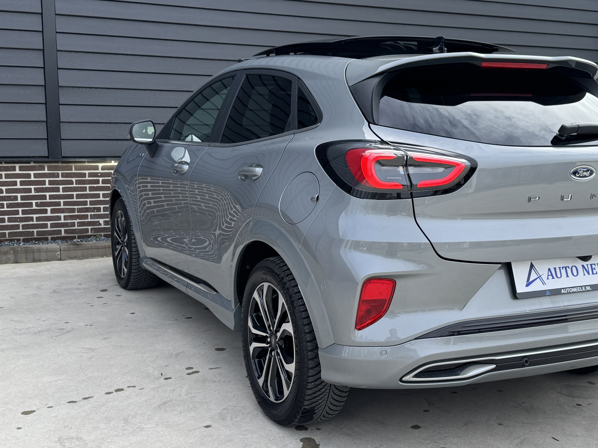 Ford Puma 1.0 EcoBoost Hybrid 155 pk ST-Line Vignale