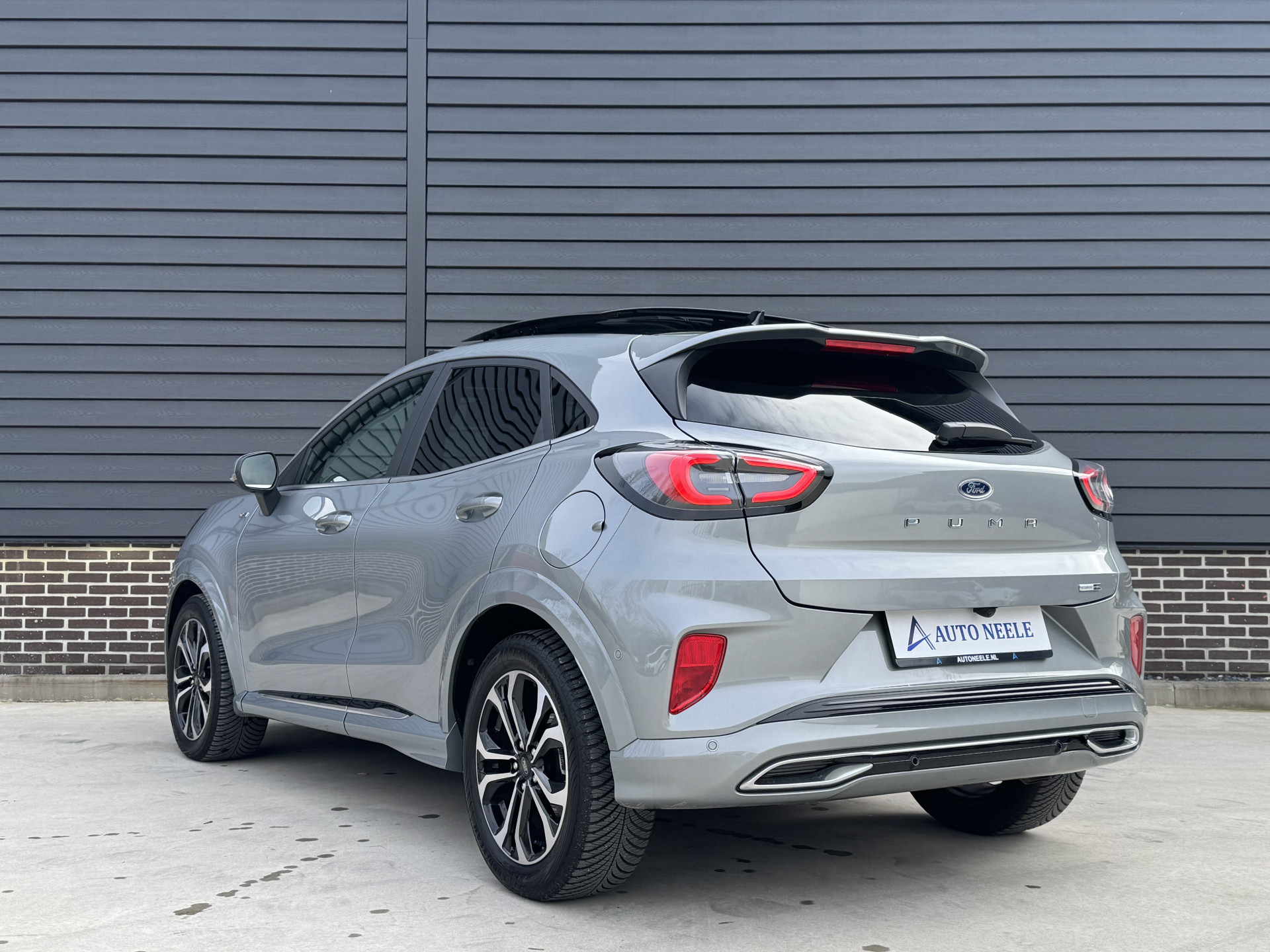 Ford Puma 1.0 EcoBoost Hybrid 155 pk ST-Line Vignale