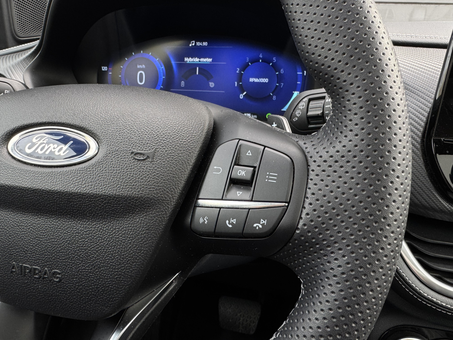 Ford Puma 1.0 EcoBoost Hybrid 155 pk ST-Line Vignale