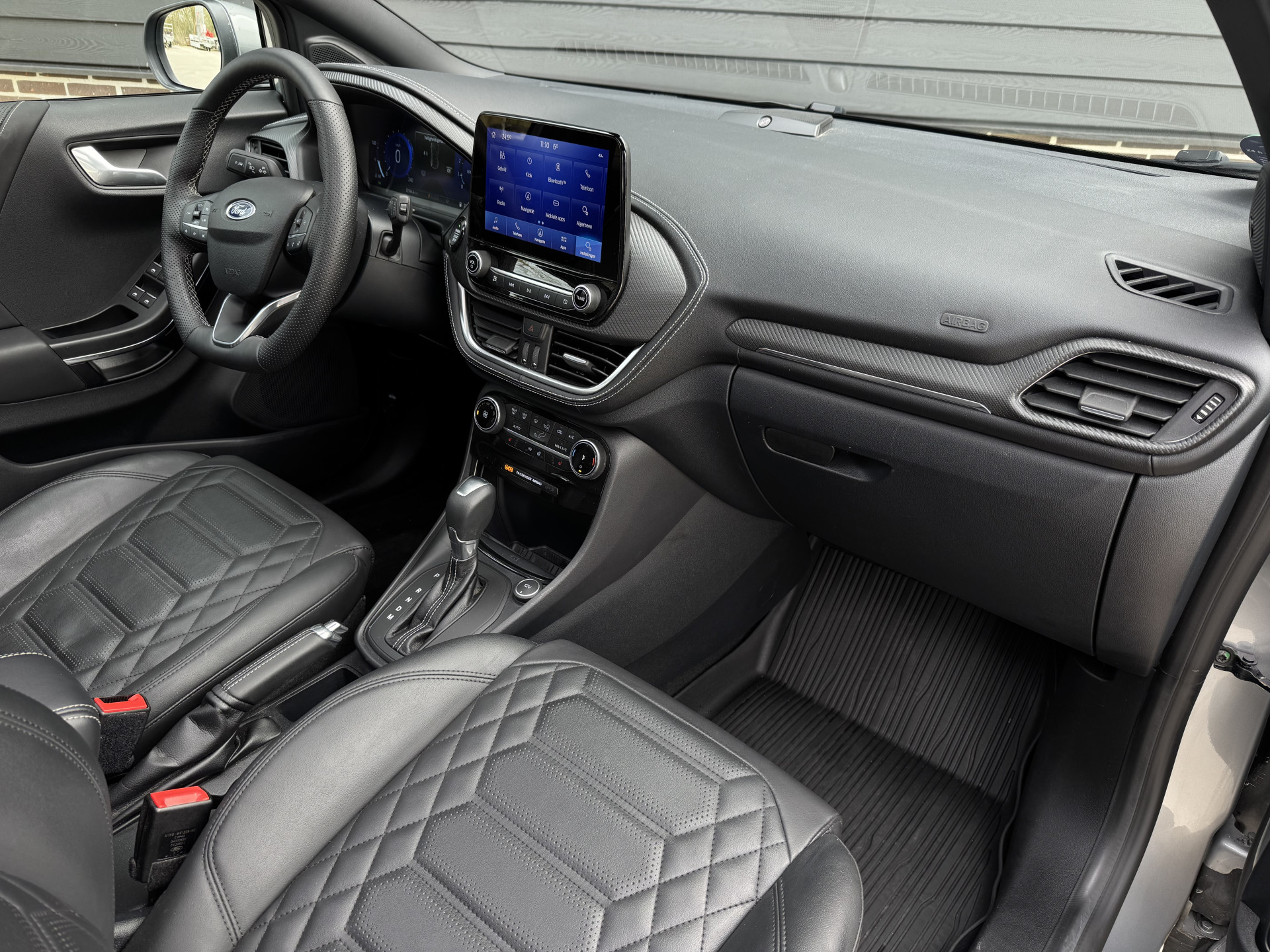 Ford Puma 1.0 EcoBoost Hybrid 155 pk ST-Line Vignale