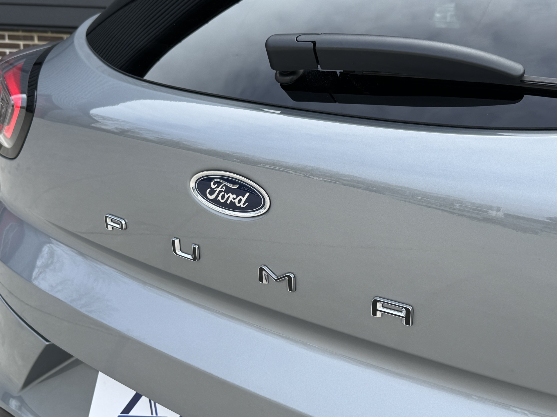 Ford Puma 1.0 EcoBoost Hybrid 155 pk ST-Line Vignale