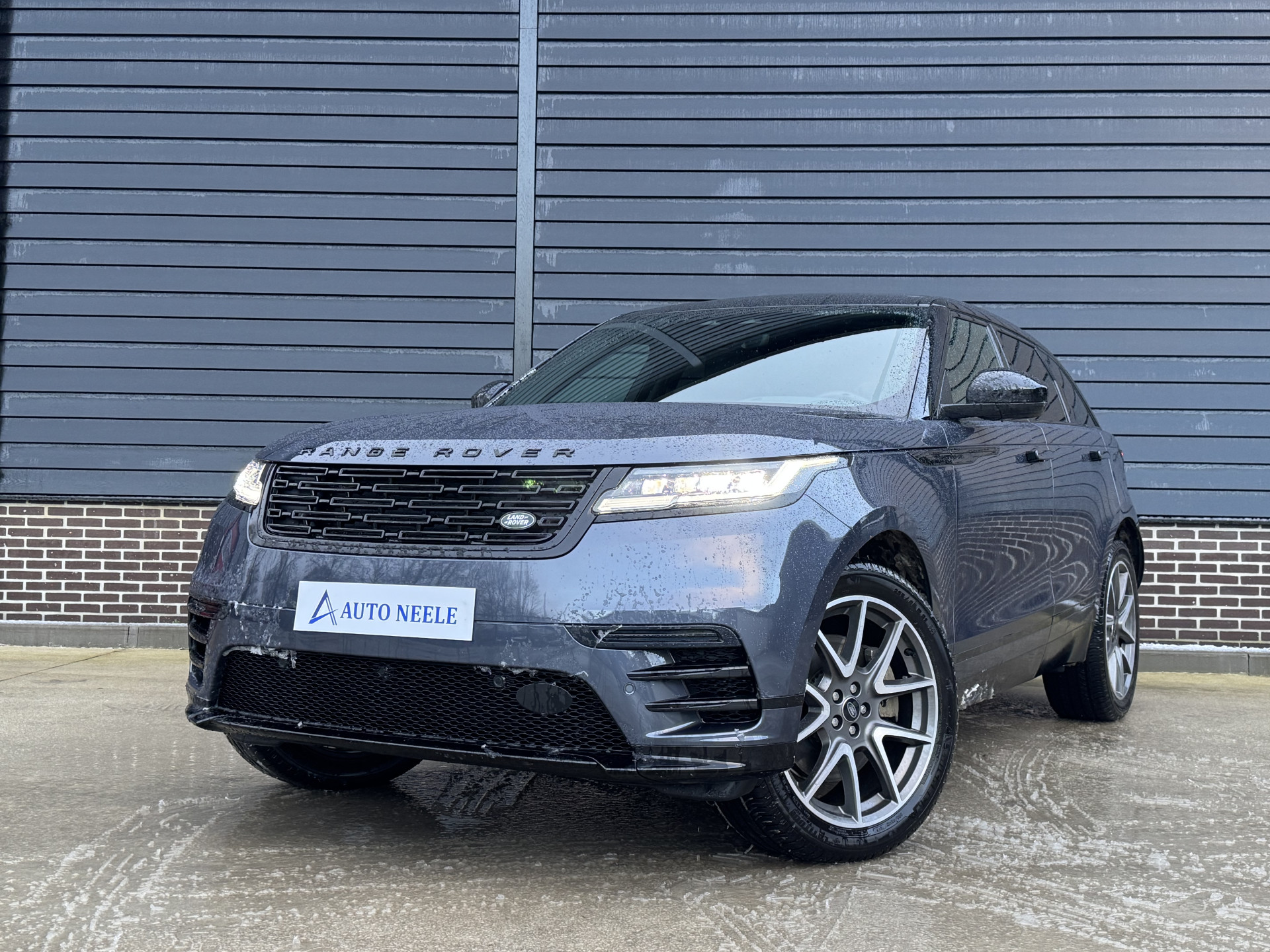 Land Rover Range Rover Velar 2.0 P400e AWD Dynamic SE PHEV
