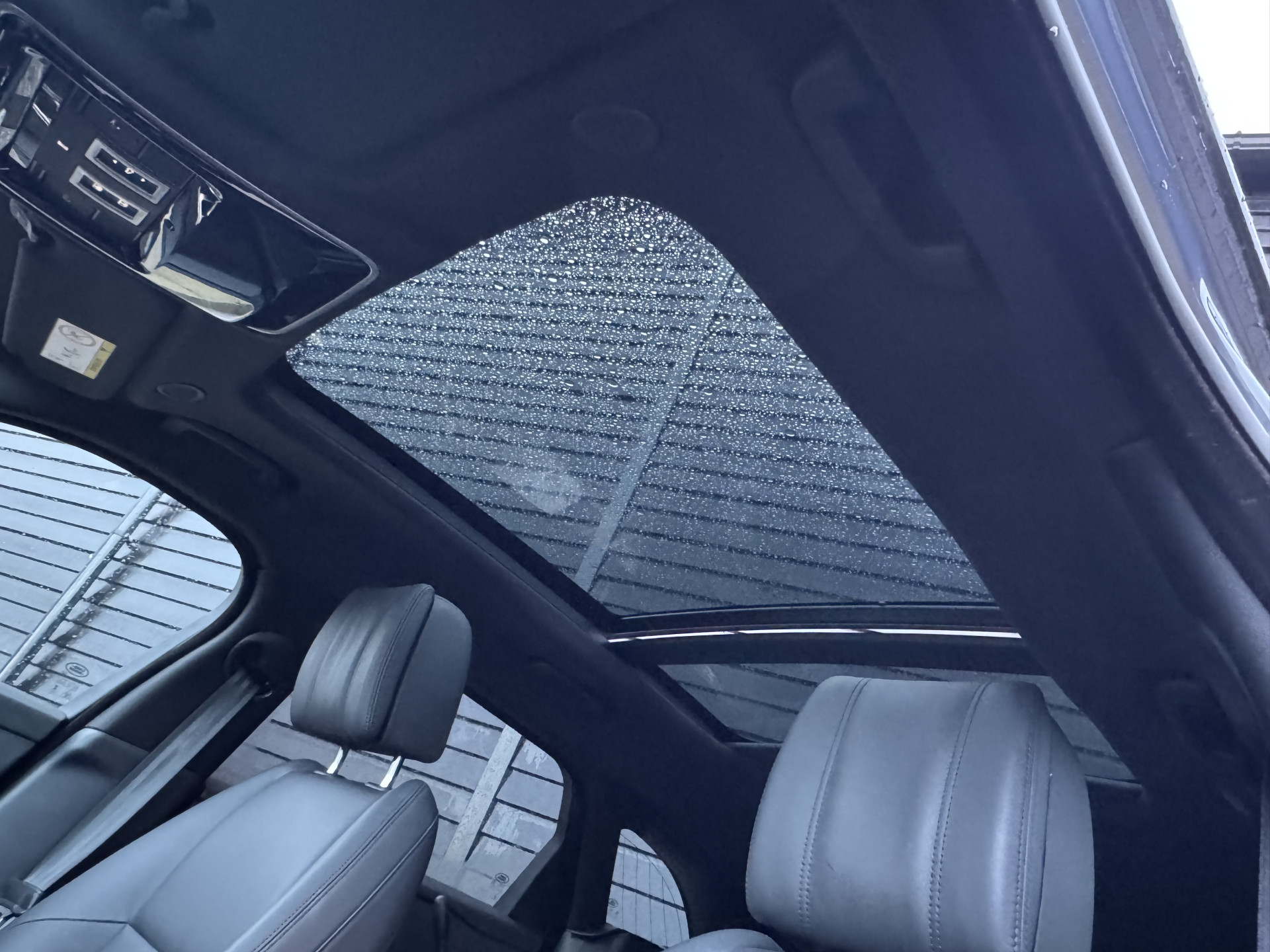 Land Rover Range Rover Velar 2.0 P400e AWD Dynamic SE PHEV