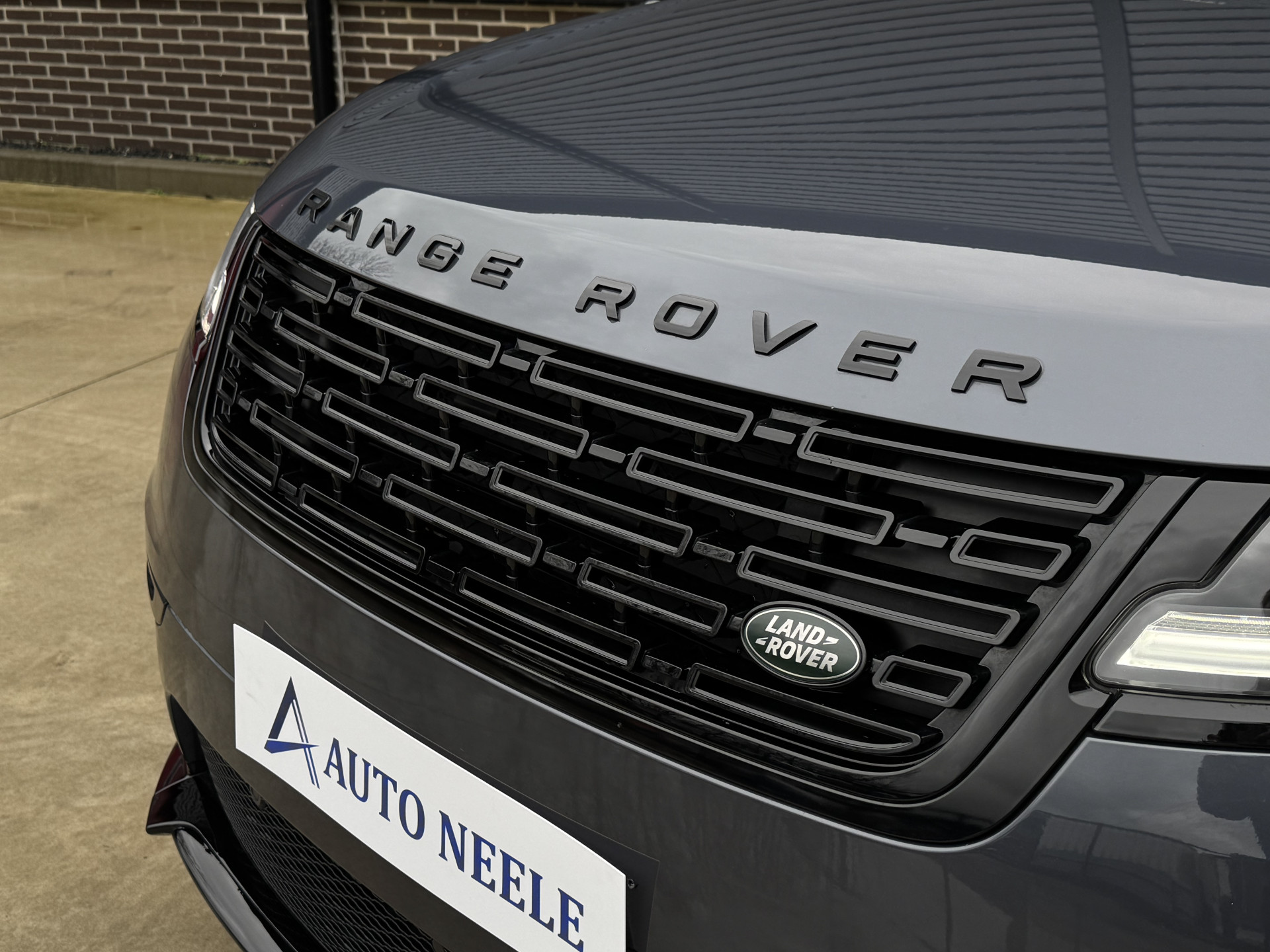 Land Rover Range Rover Velar 2.0 P400e AWD Dynamic SE PHEV