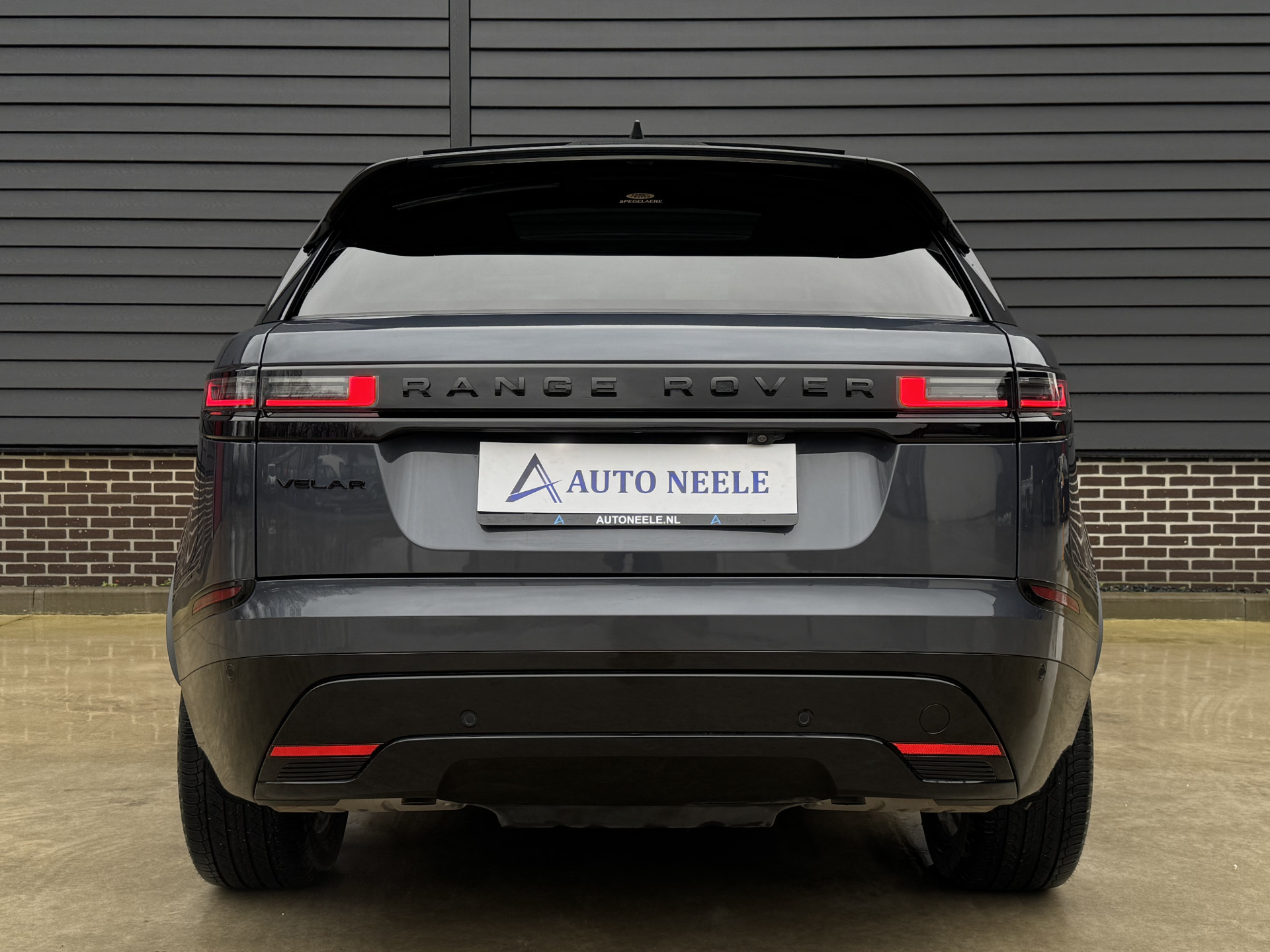 Land Rover Range Rover Velar 2.0 P400e AWD Dynamic SE PHEV