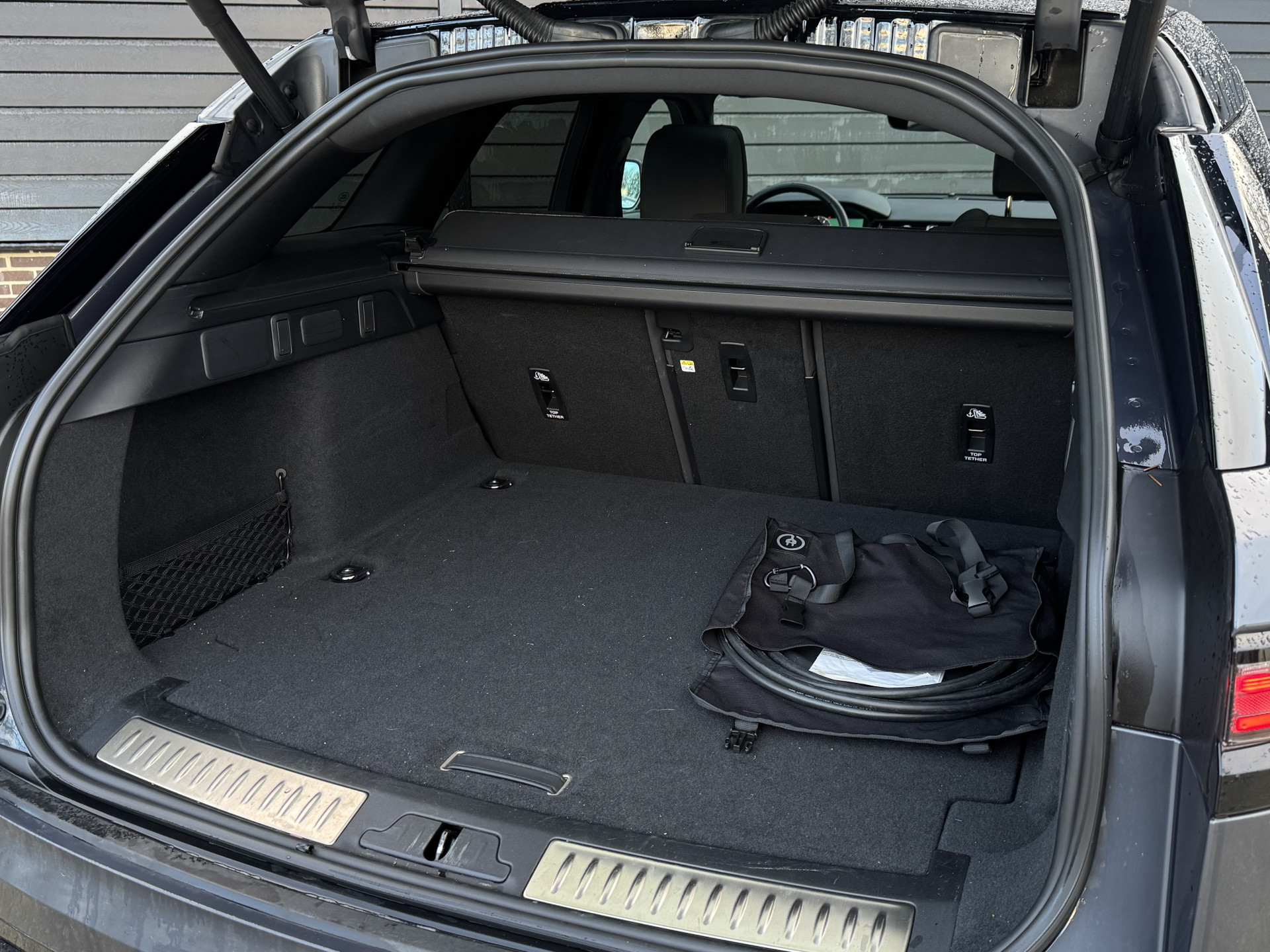 Land Rover Range Rover Velar 2.0 P400e AWD Dynamic SE PHEV