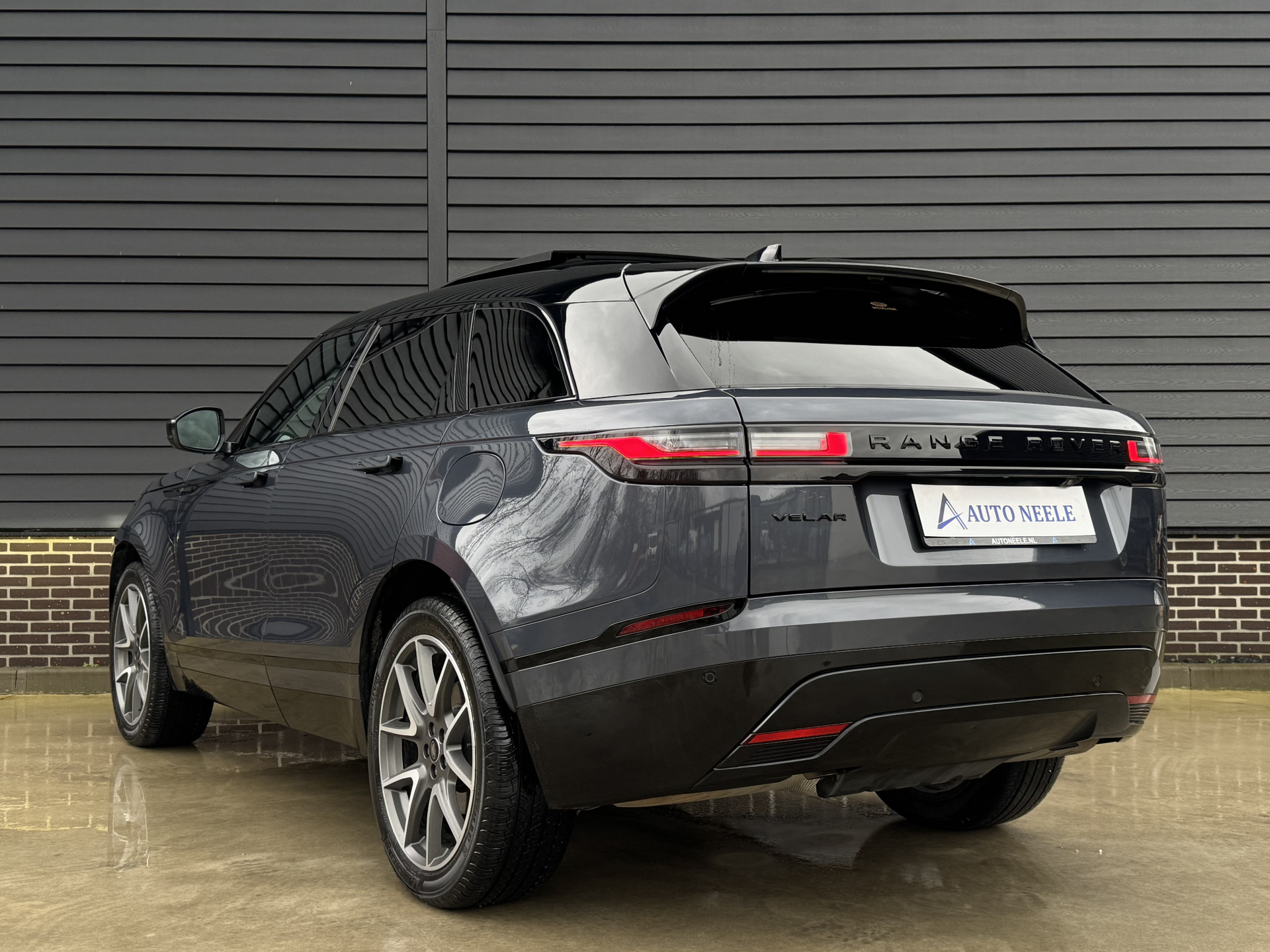 Land Rover Range Rover Velar 2.0 P400e AWD Dynamic SE PHEV