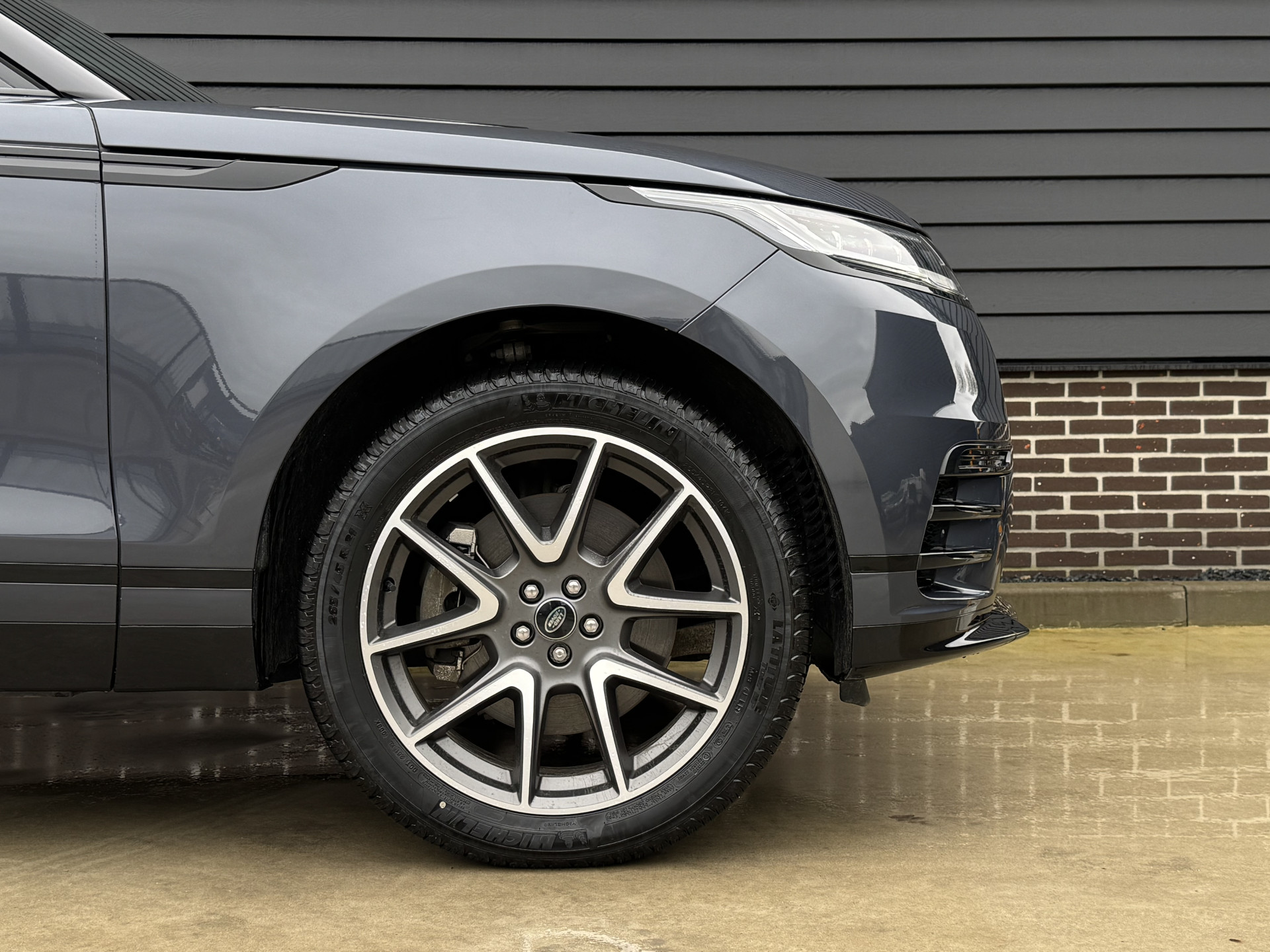 Land Rover Range Rover Velar 2.0 P400e AWD Dynamic SE PHEV