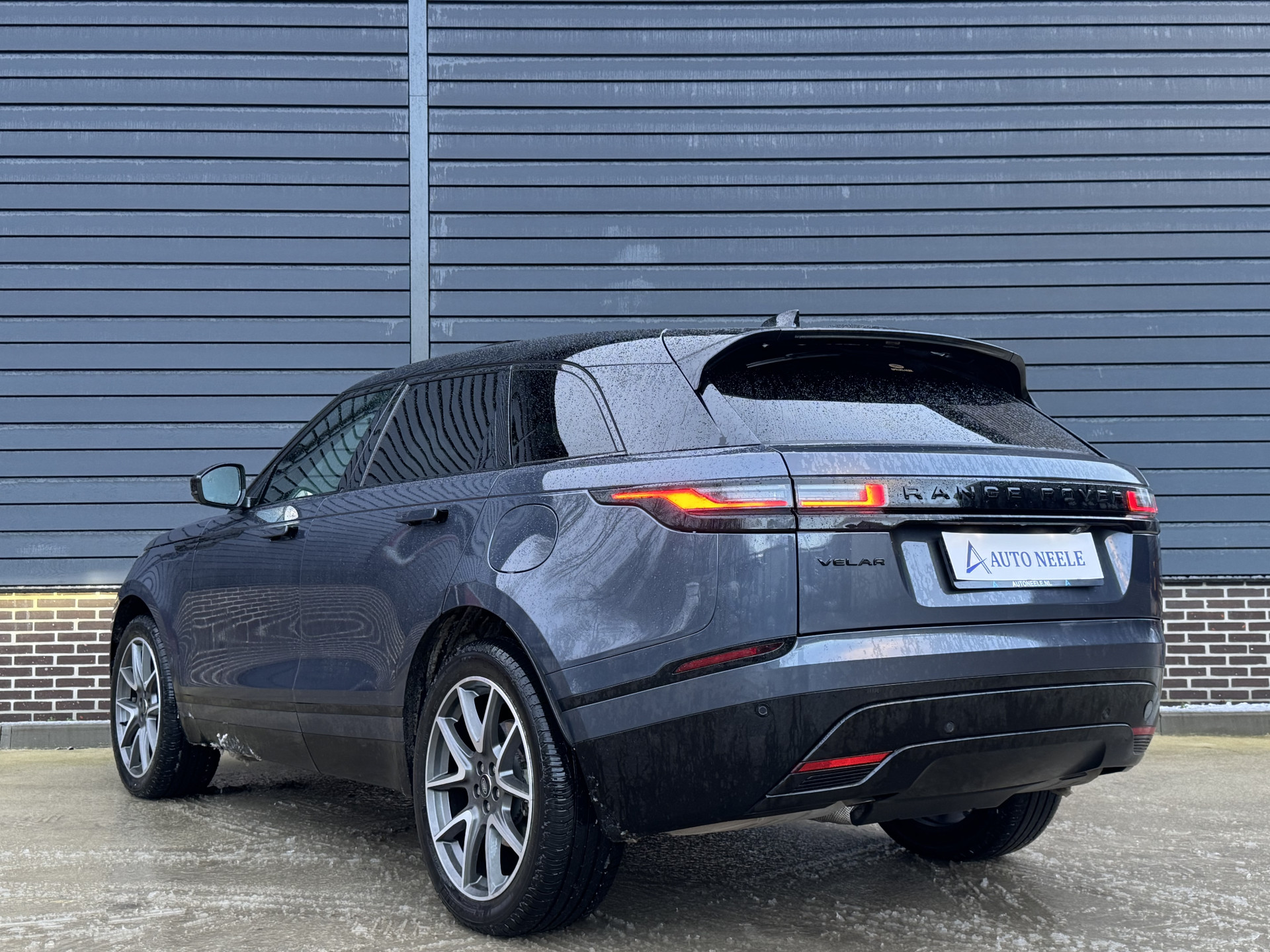 Land Rover Range Rover Velar 2.0 P400e AWD Dynamic SE PHEV