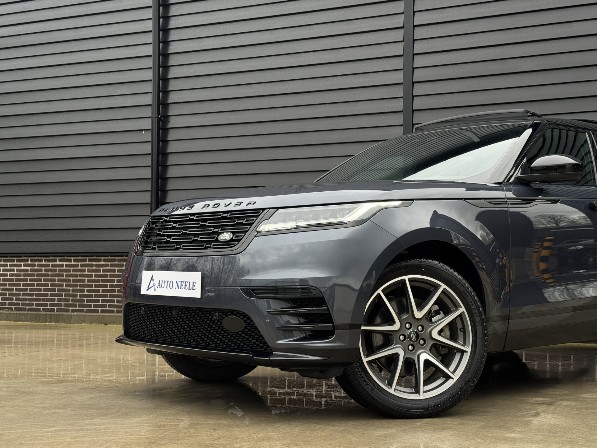 Land Rover Range Rover Velar 2.0 P400e AWD Dynamic SE PHEV