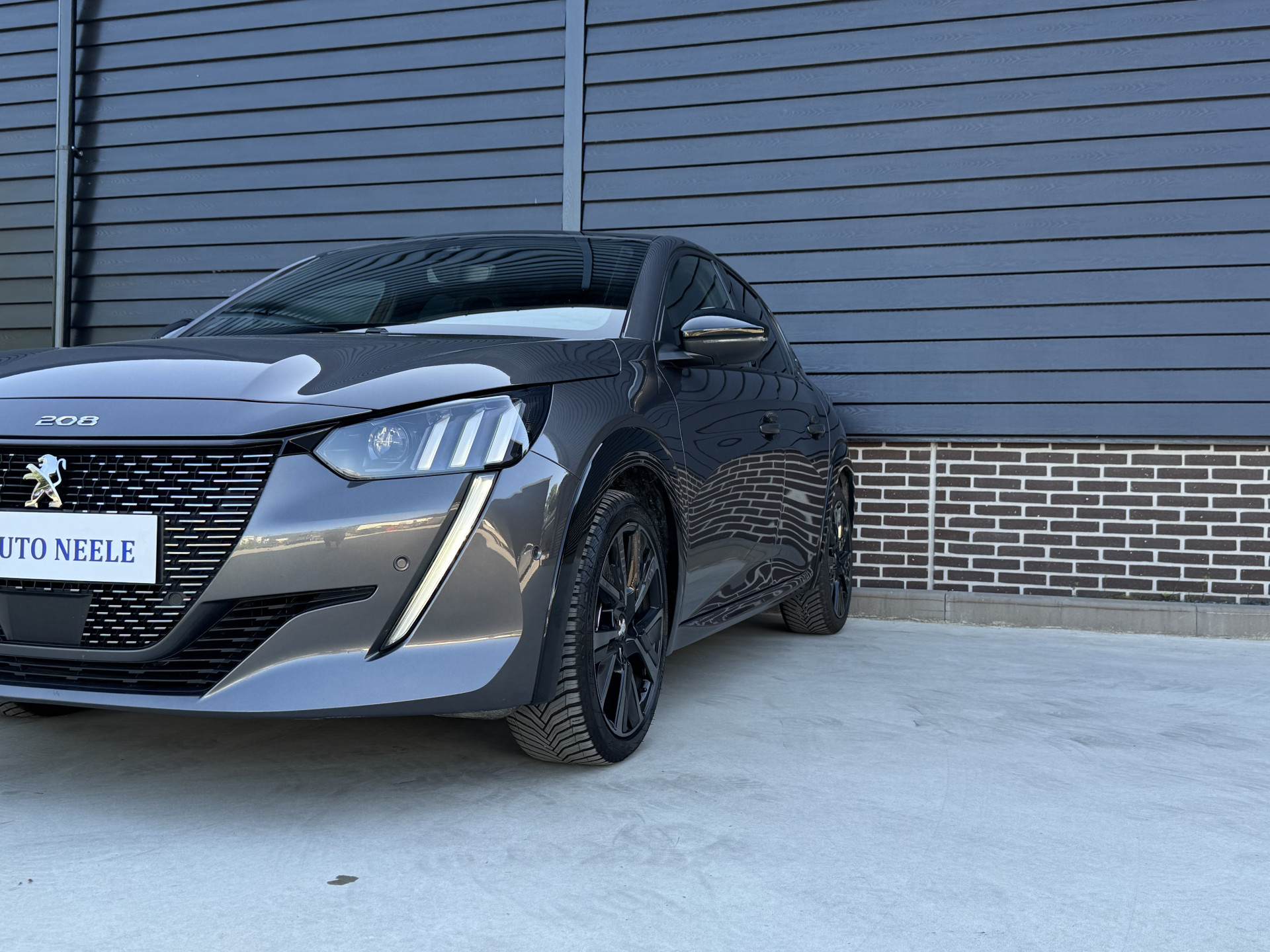 Peugeot 208 1.2 130 pk GT Pack