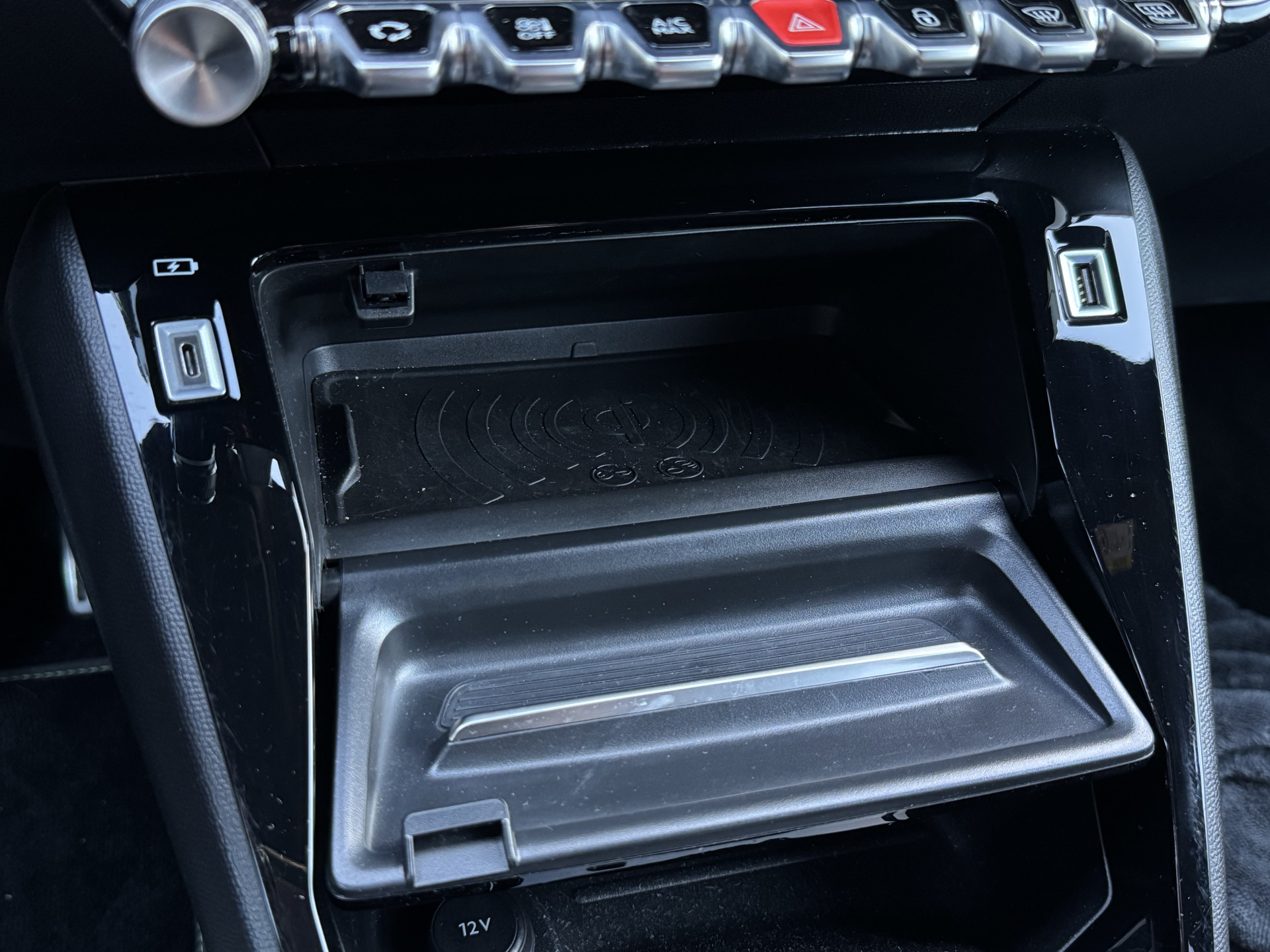 Peugeot 2008 1.2 PureTech 130 GT EAT8