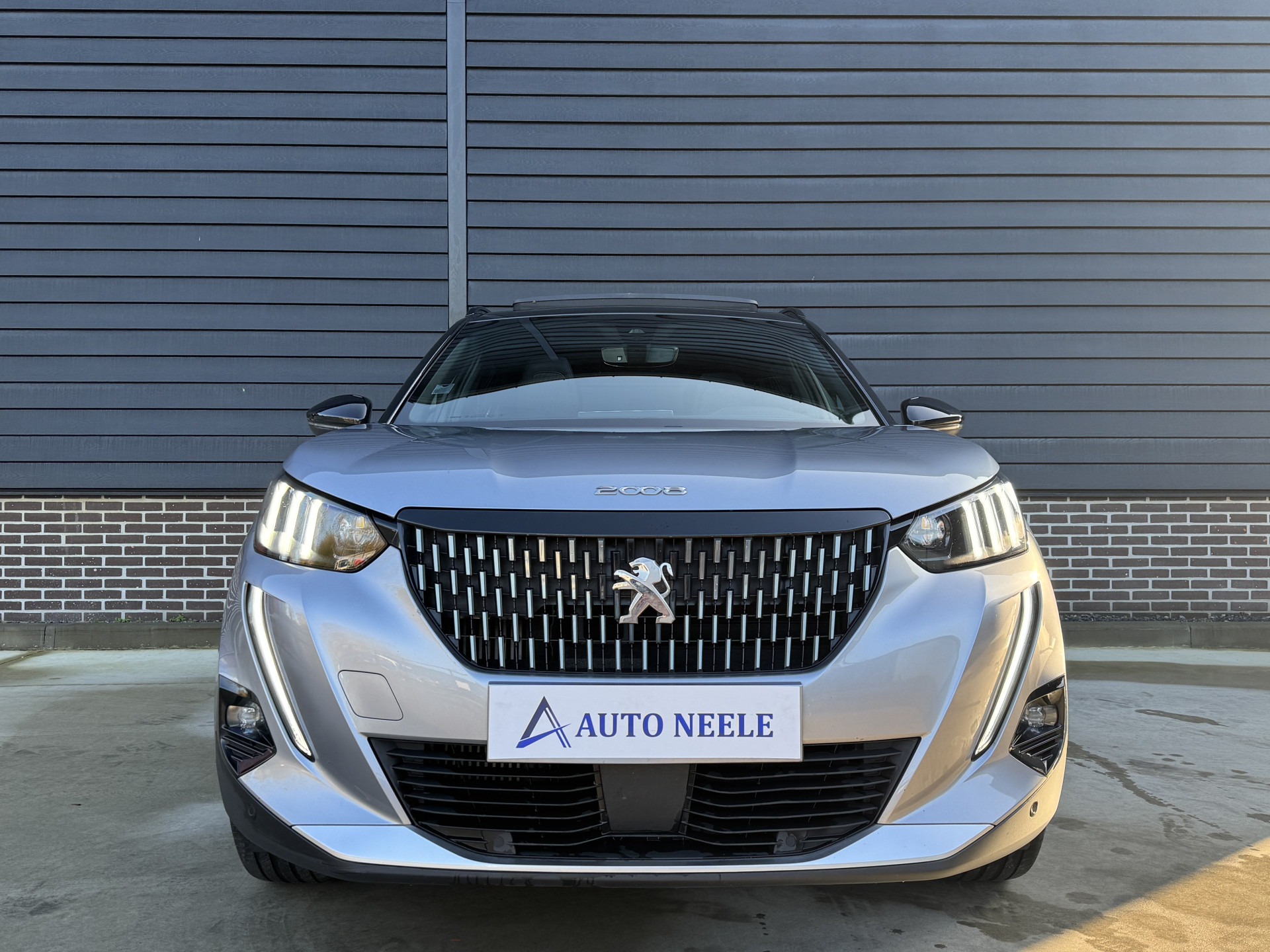 Peugeot 2008 1.2 PureTech 130 GT EAT8