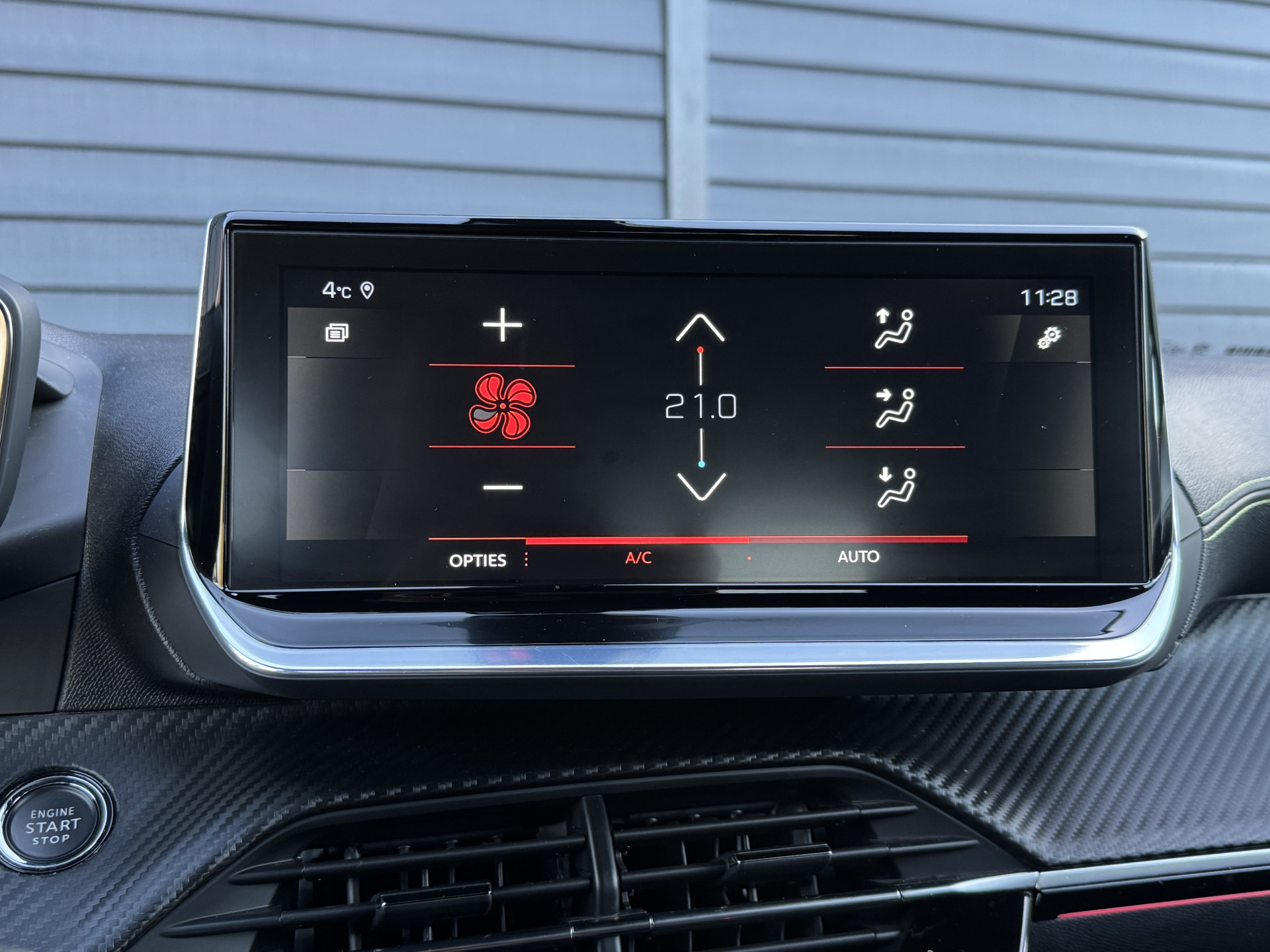 Peugeot 2008 1.2 PureTech 130 GT EAT8