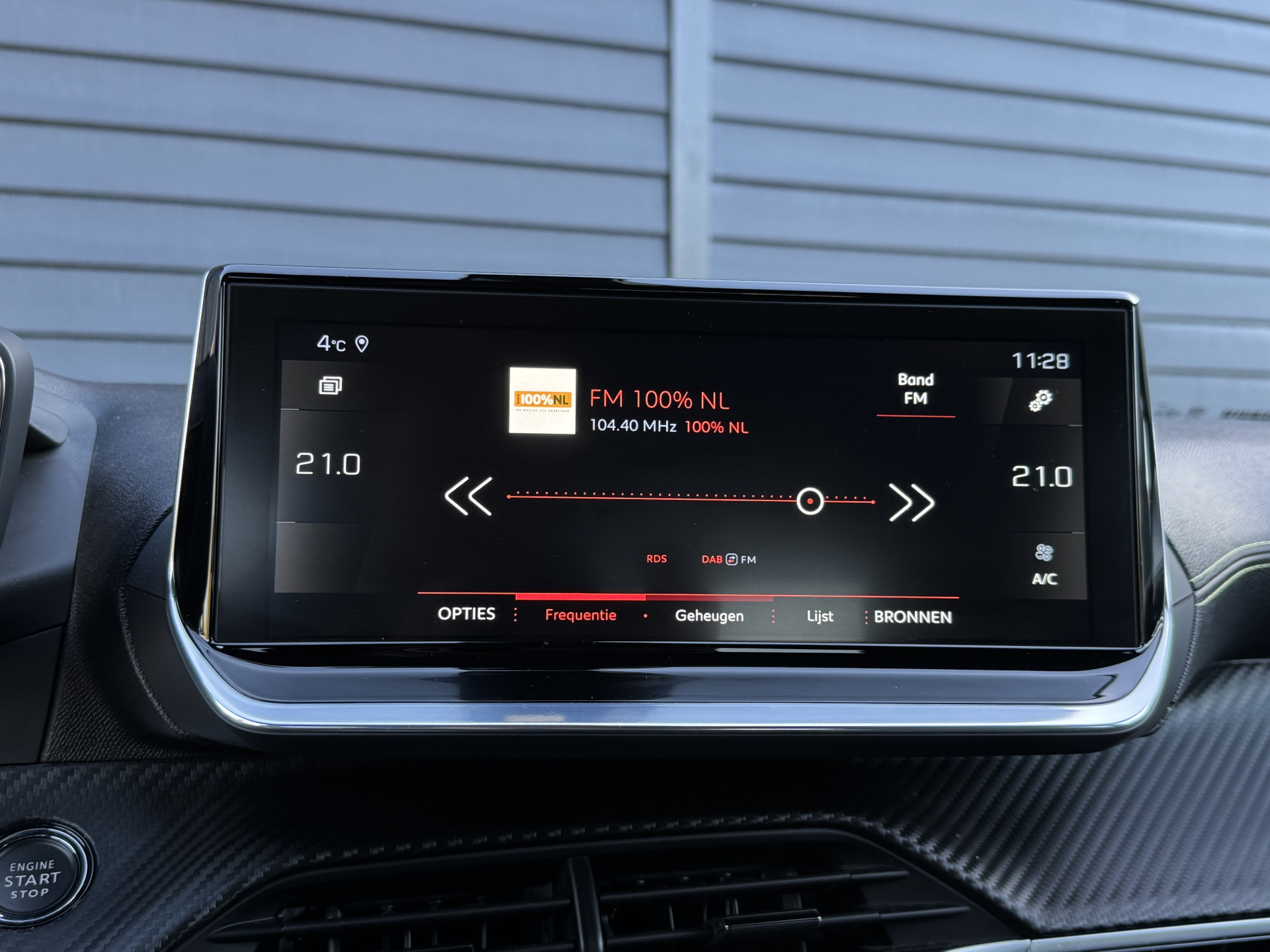 Peugeot 2008 1.2 PureTech 130 GT EAT8