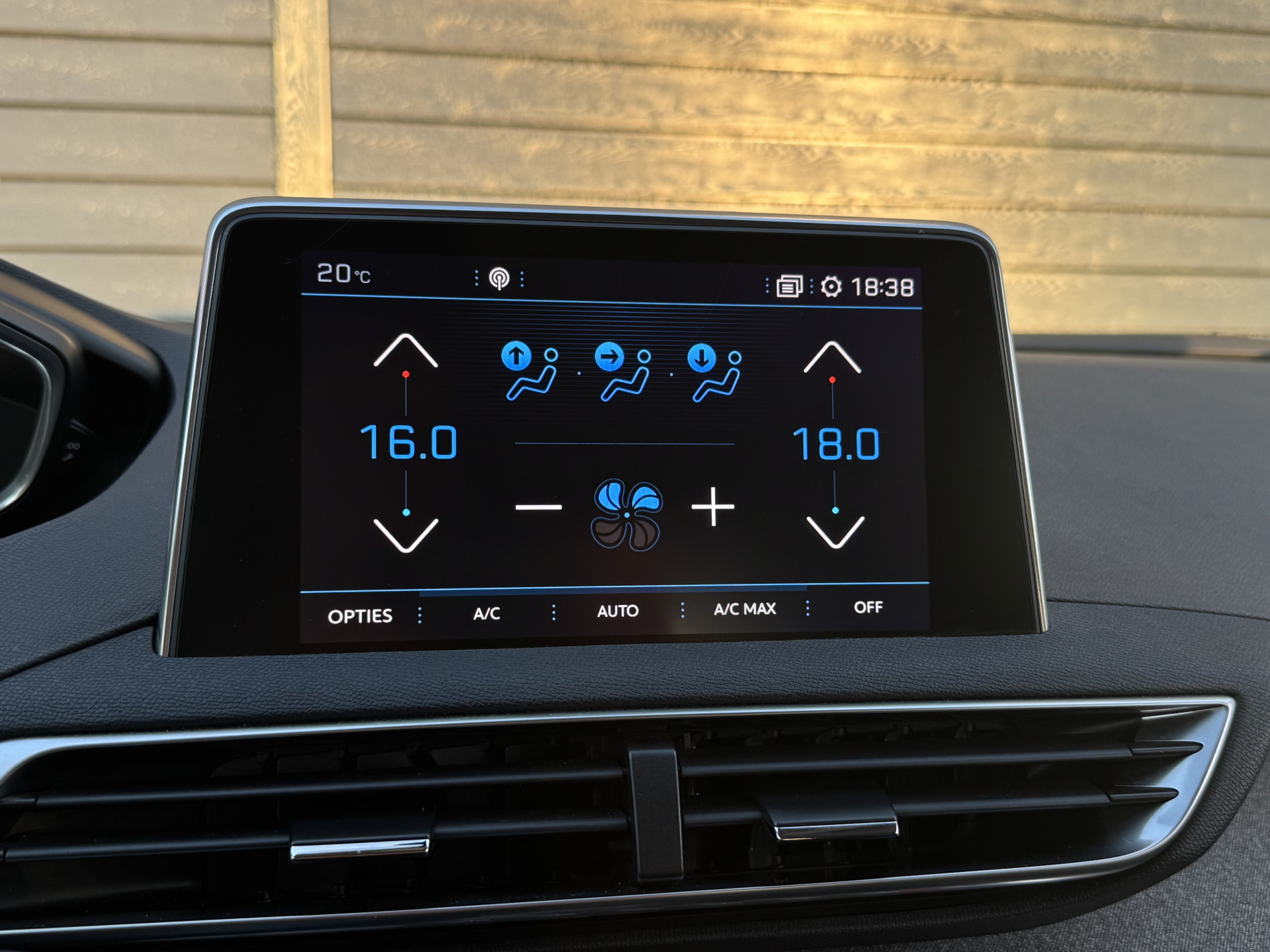 Peugeot 5008 1.6 e-THP 165 PK GT Line