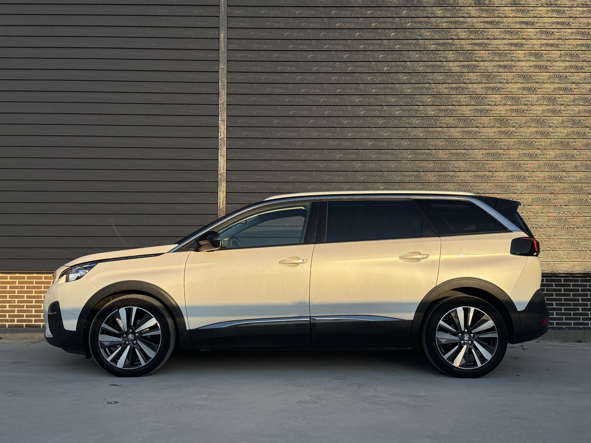 Peugeot 5008 1.6 e-THP 165 PK GT Line