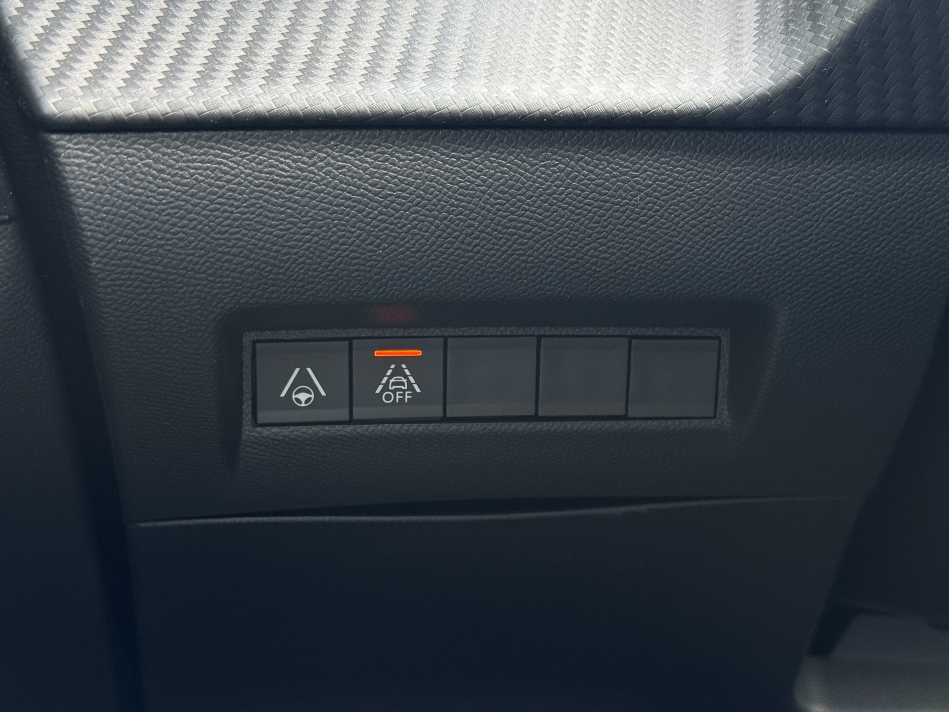 Peugeot 208 1.2 GT 130 pk