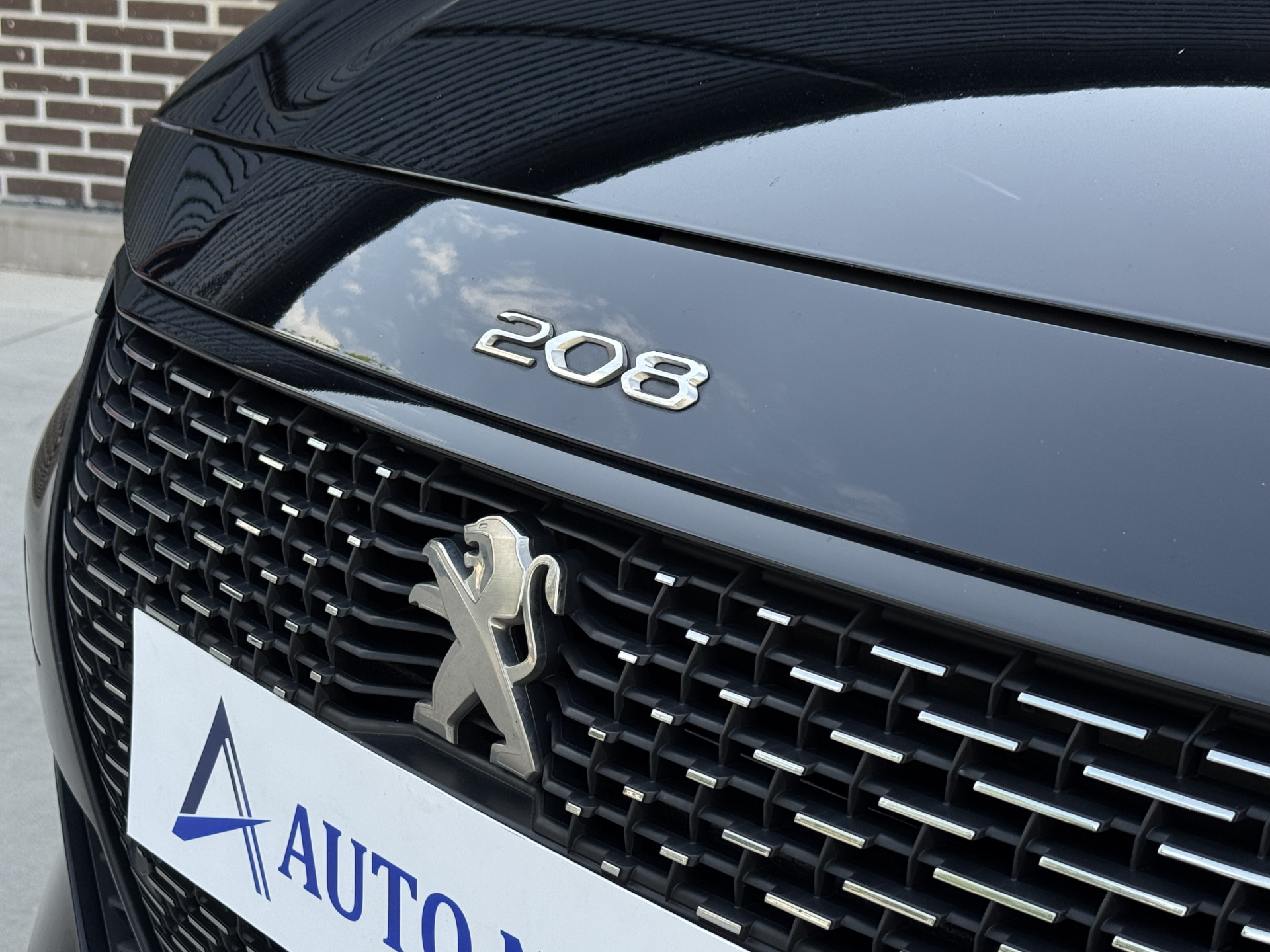 Peugeot 208 1.2 GT 130 pk