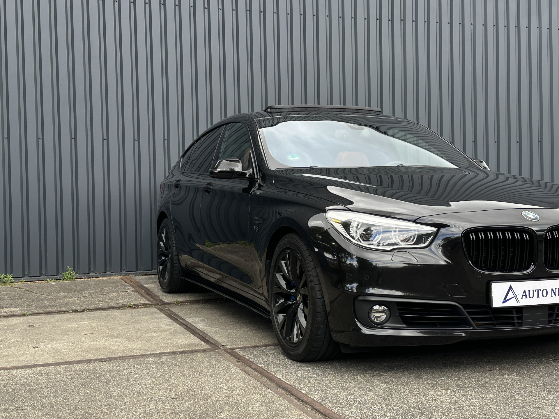 BMW 5 Serie Gran Turismo 550xi V8 M Sport 449 pk