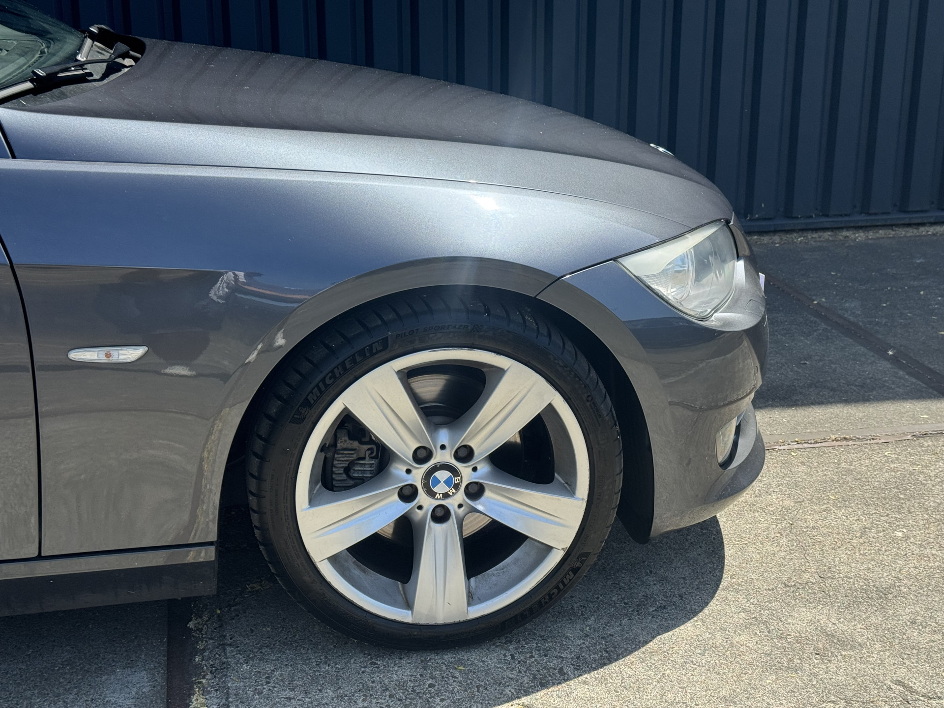 BMW 3 Serie Cabrio 325i M Sport 6 cilinder