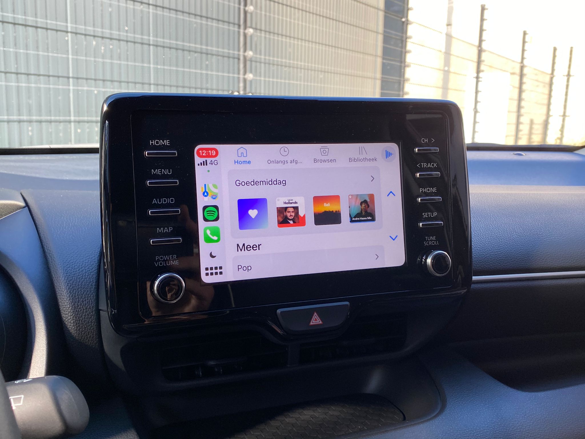 Toyota Yaris 1.5 VVT-I 125 pk Dynamic met LED, Camera en Carplay