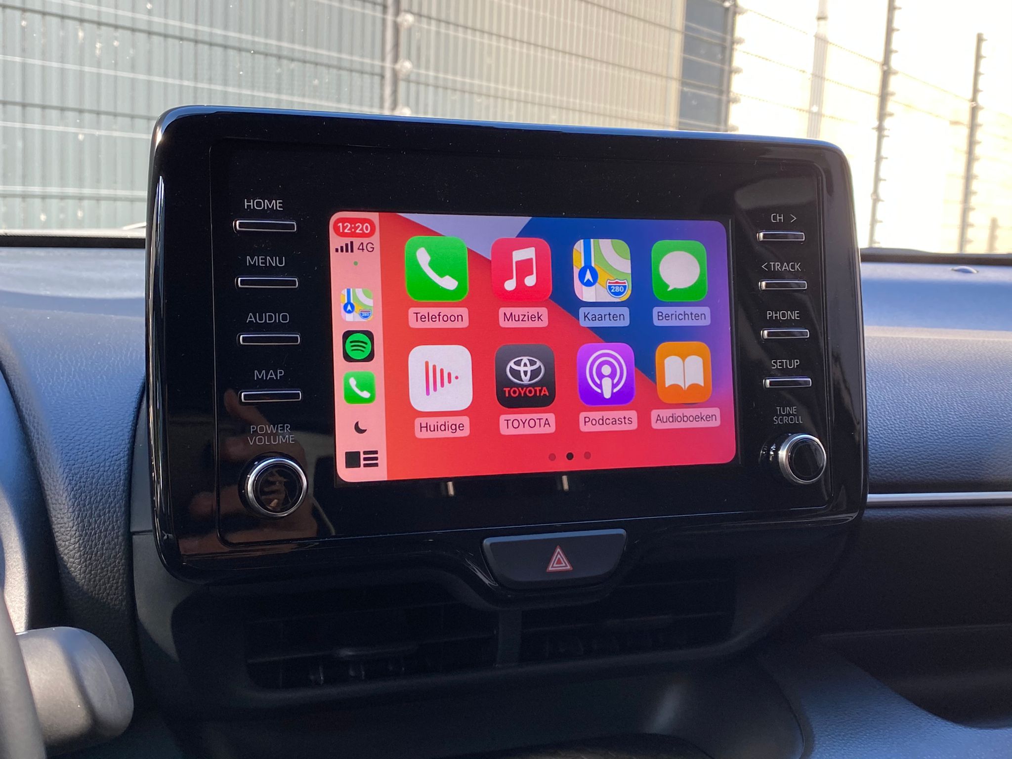 Toyota Yaris 1.5 VVT-I 125 pk Dynamic met LED, Camera en Carplay