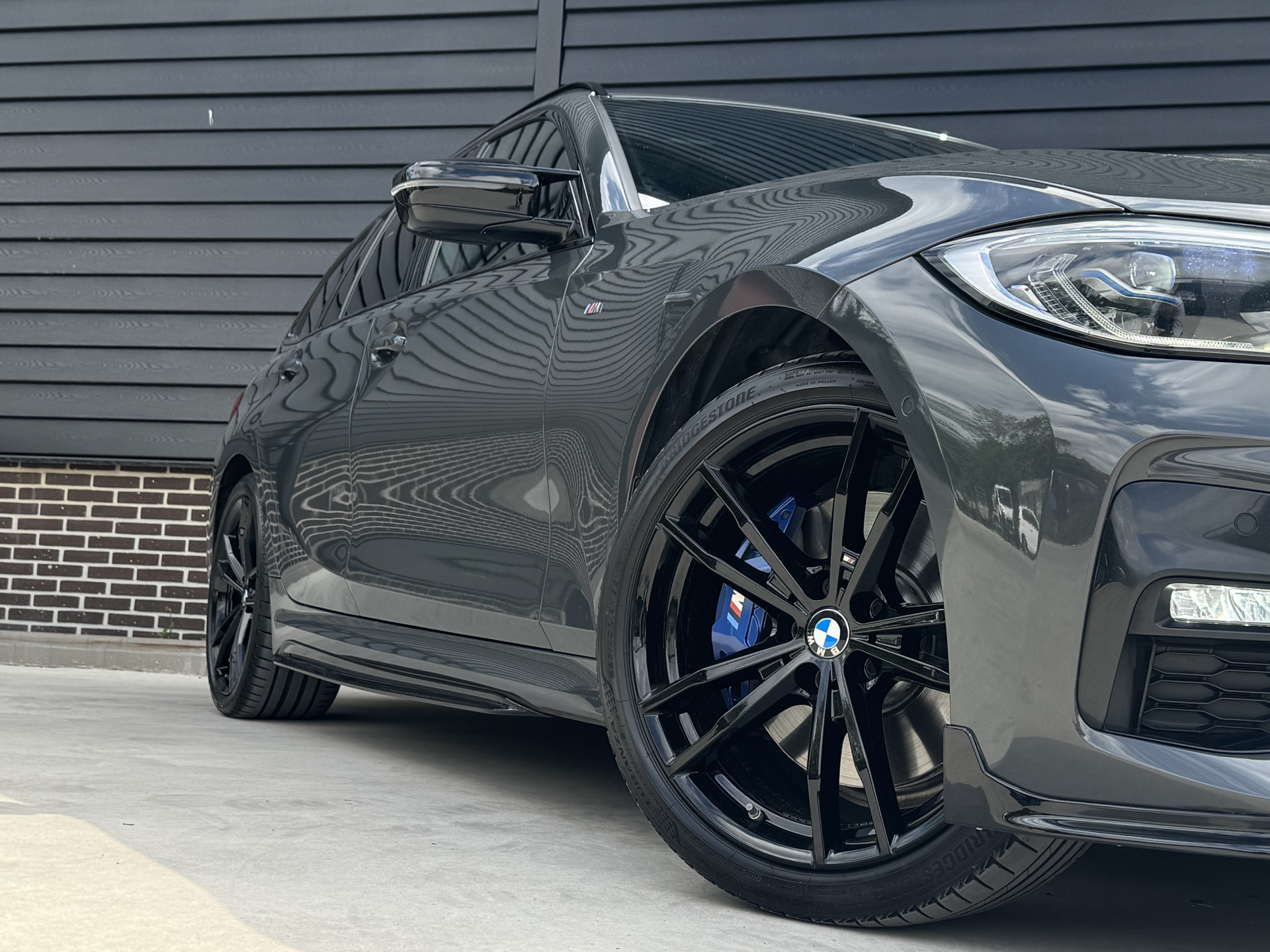 BMW 3 Serie Touring 330e M Sport 292 pk