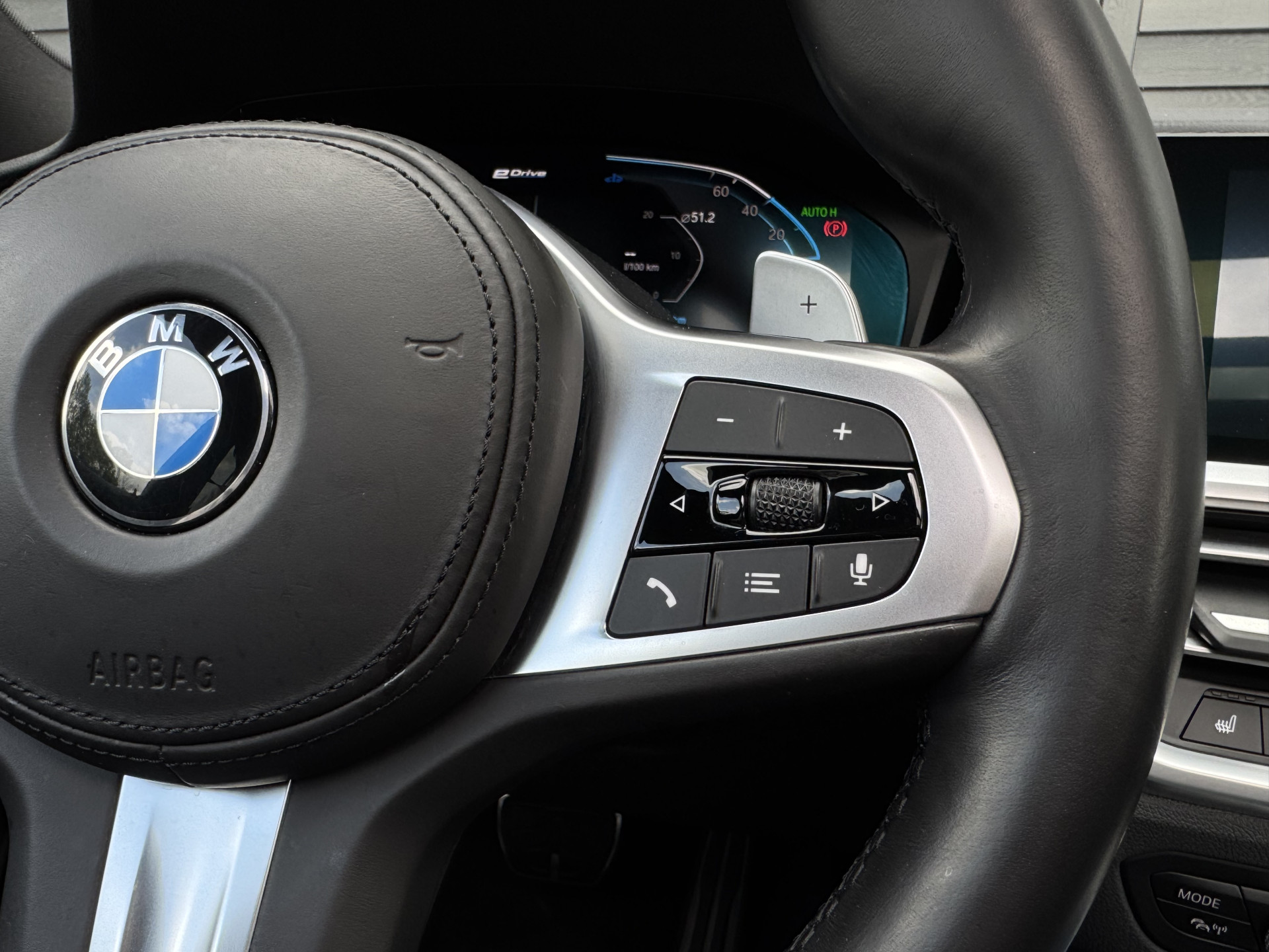 BMW 3 Serie Touring 330e M Sport 292 pk