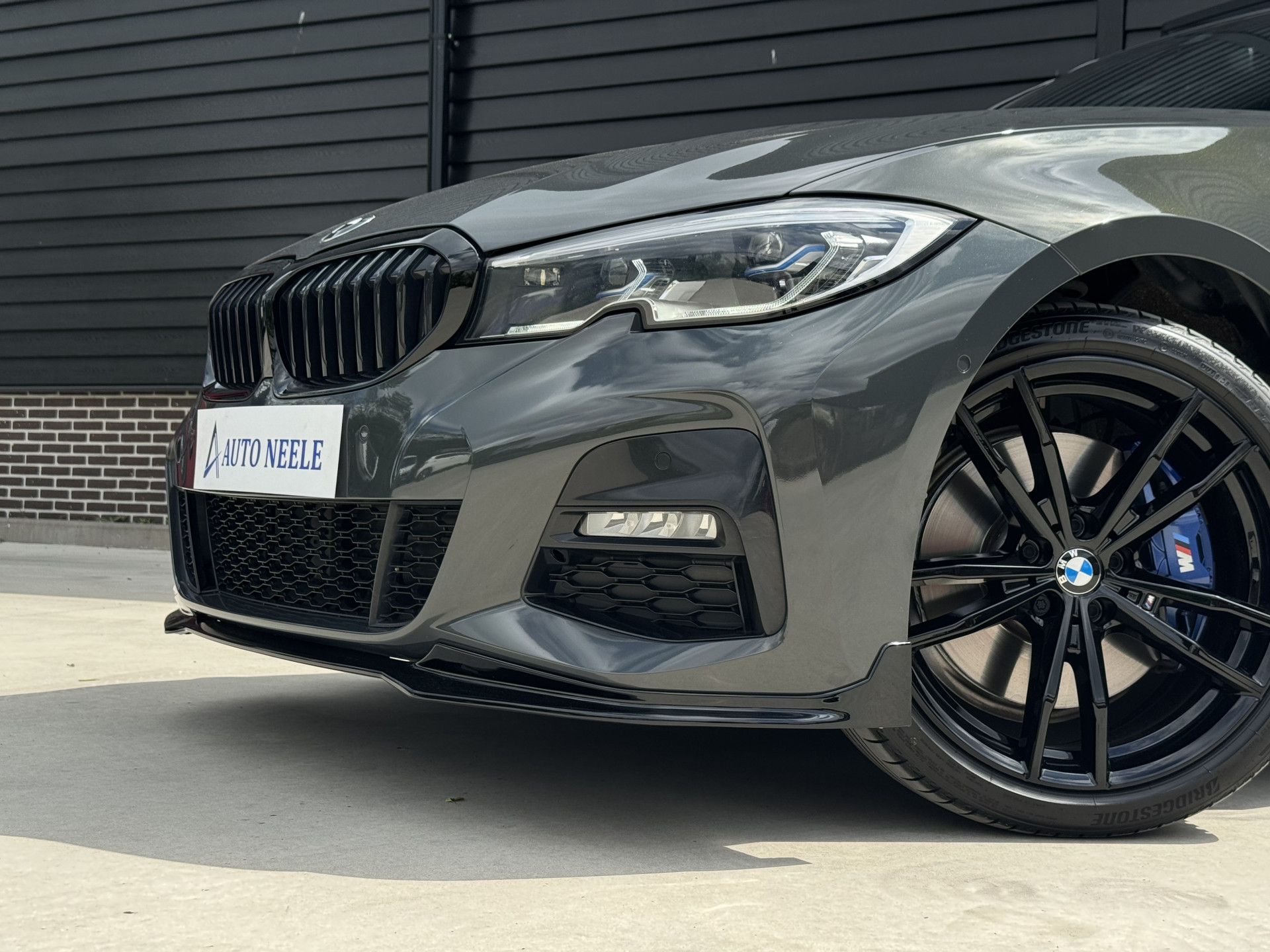 BMW 3 Serie Touring 330e M Sport 292 pk