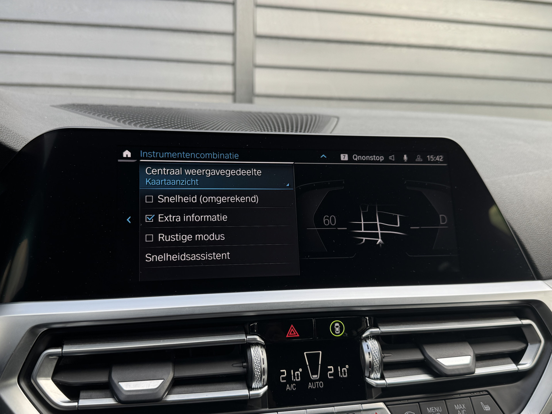 BMW 3 Serie Touring 330e M Sport 292 pk