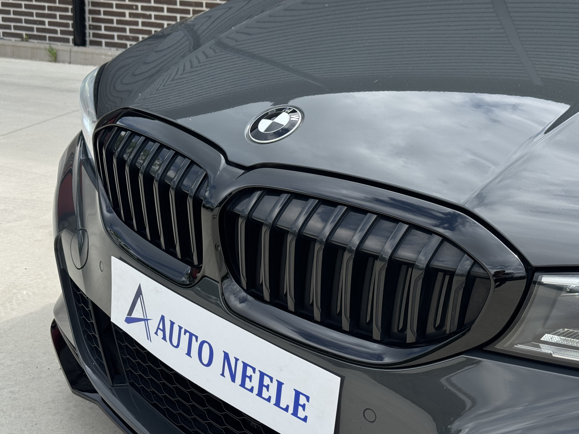 BMW 3 Serie Touring 330e M Sport 292 pk