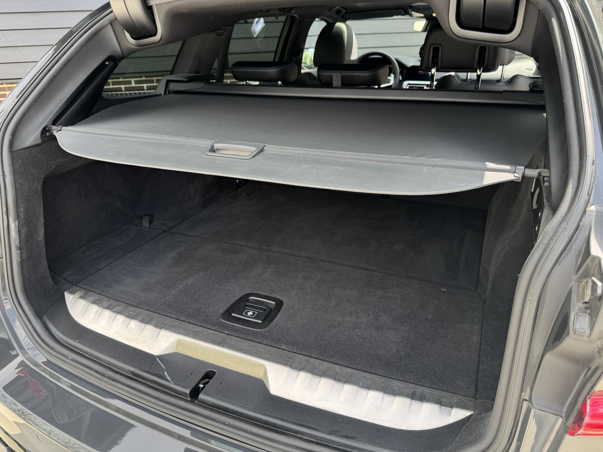 BMW 3 Serie Touring 330e M Sport 292 pk