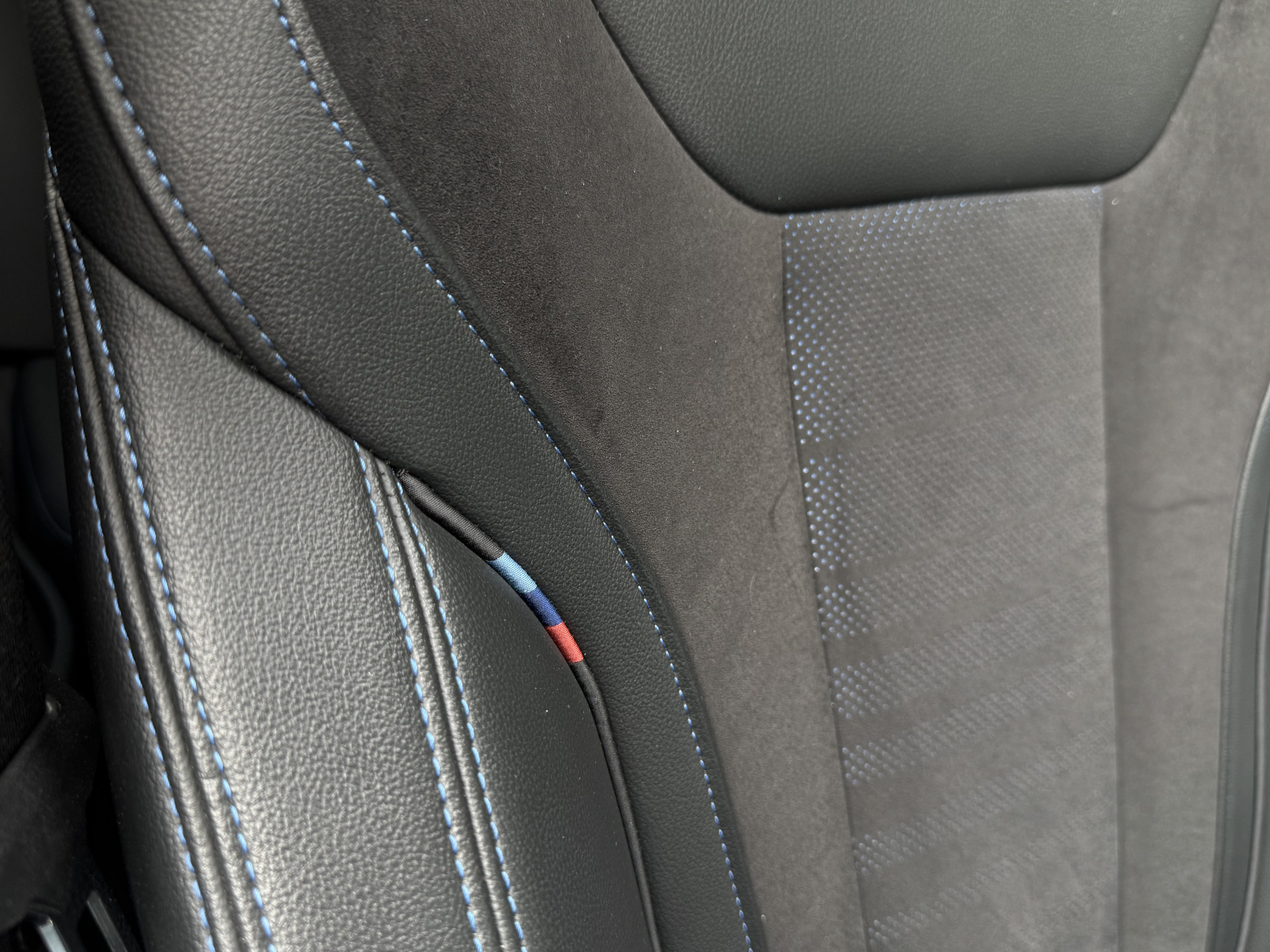 BMW 3 Serie Touring 330e M Sport 292 pk