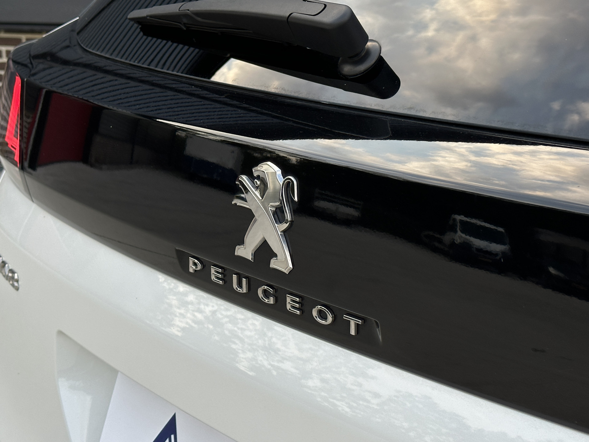 Peugeot 3008 1.2 PureTech 130 pk GT Pack
