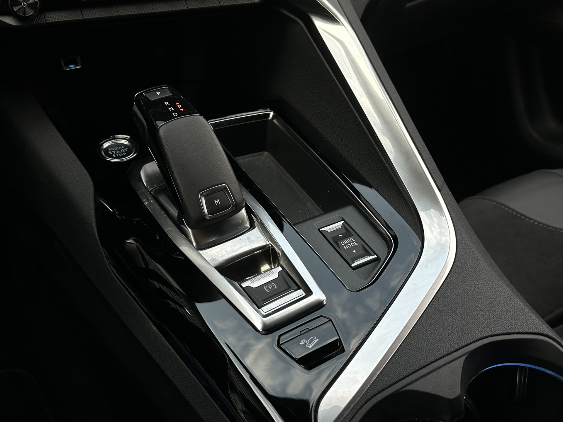 Peugeot 3008 1.2 PureTech 130 pk GT Pack