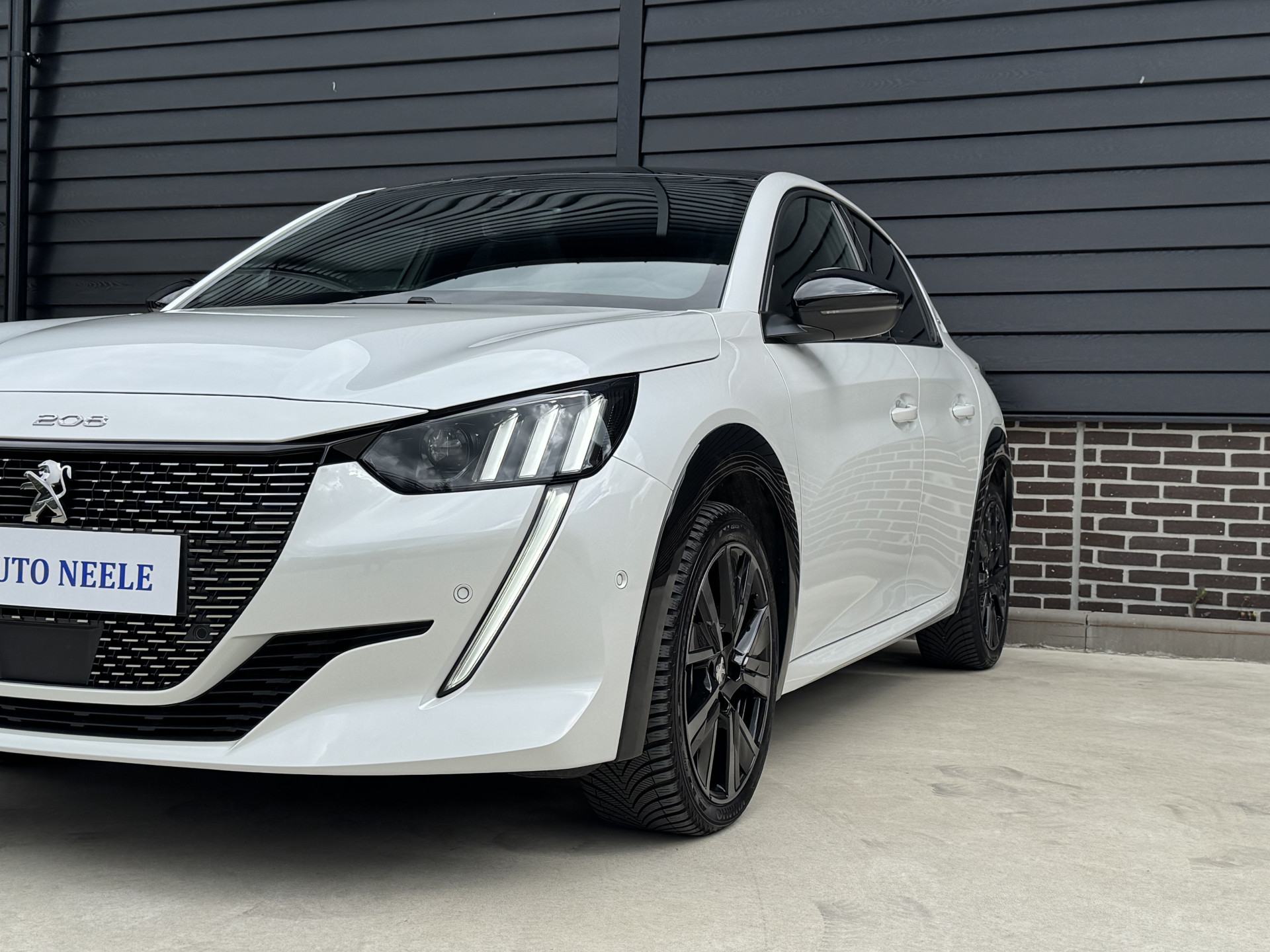 Peugeot 208 1.2 130 pk GT Pack Automaat