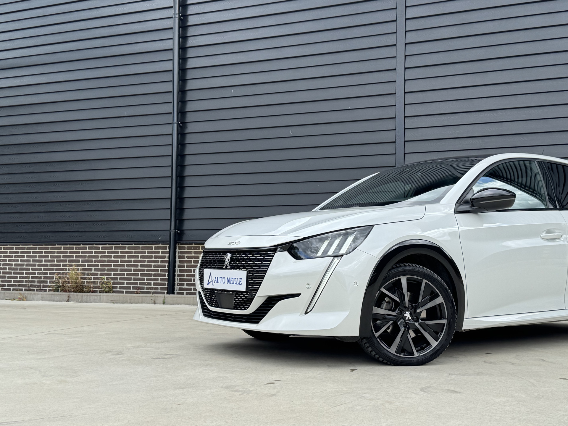 Peugeot 208 1.2 130 pk GT Pack Automaat