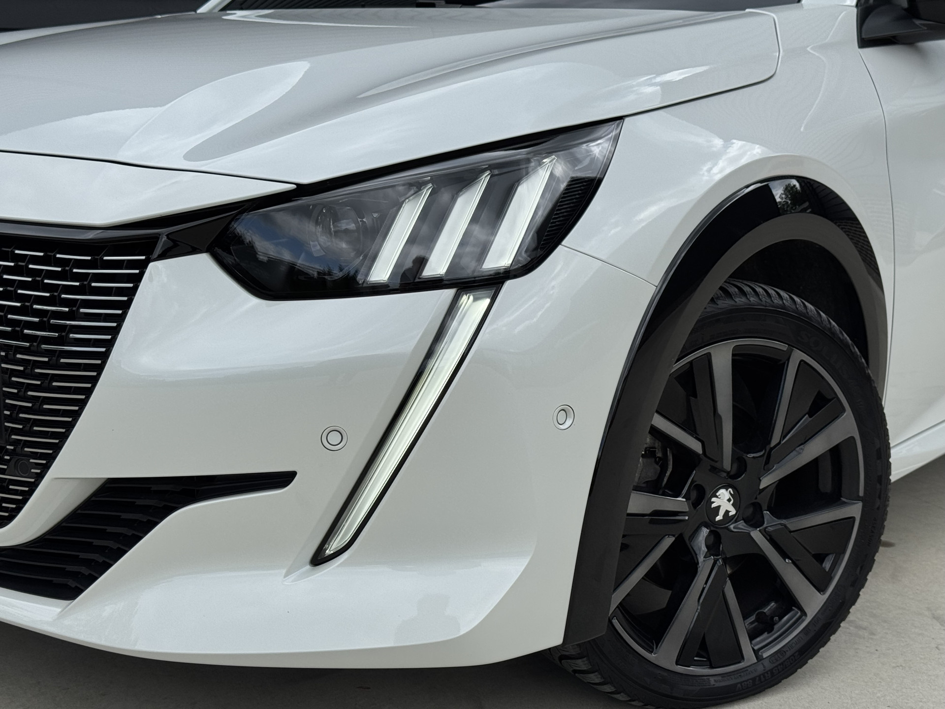 Peugeot 208 1.2 130 pk GT Pack Automaat