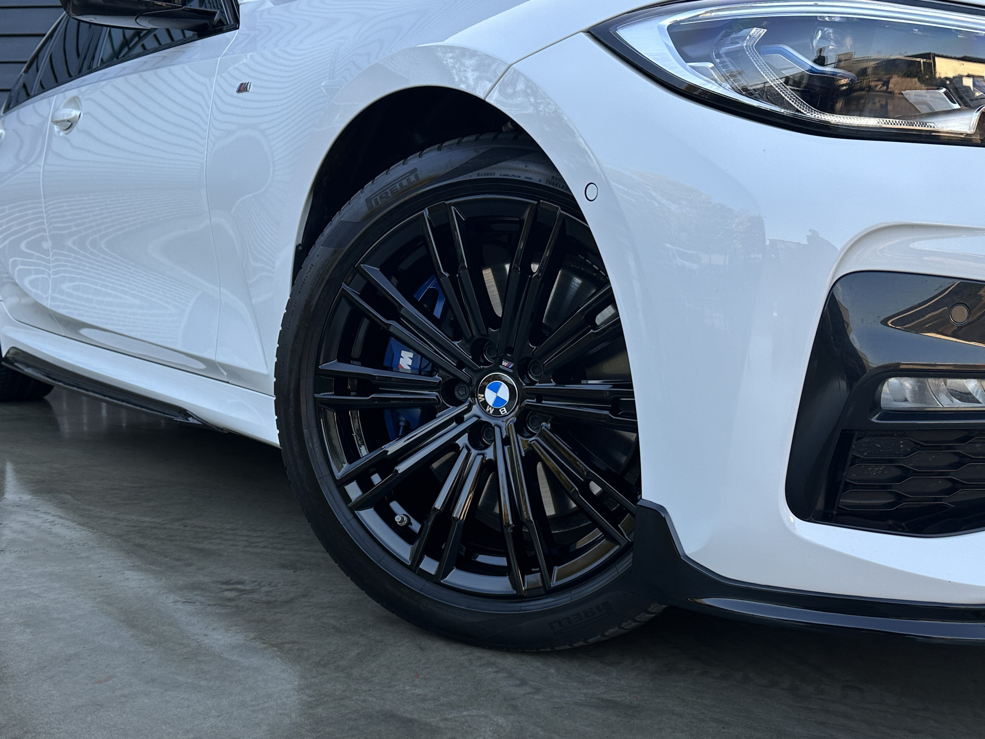 BMW 3-serie 330e M Sport High Executive,