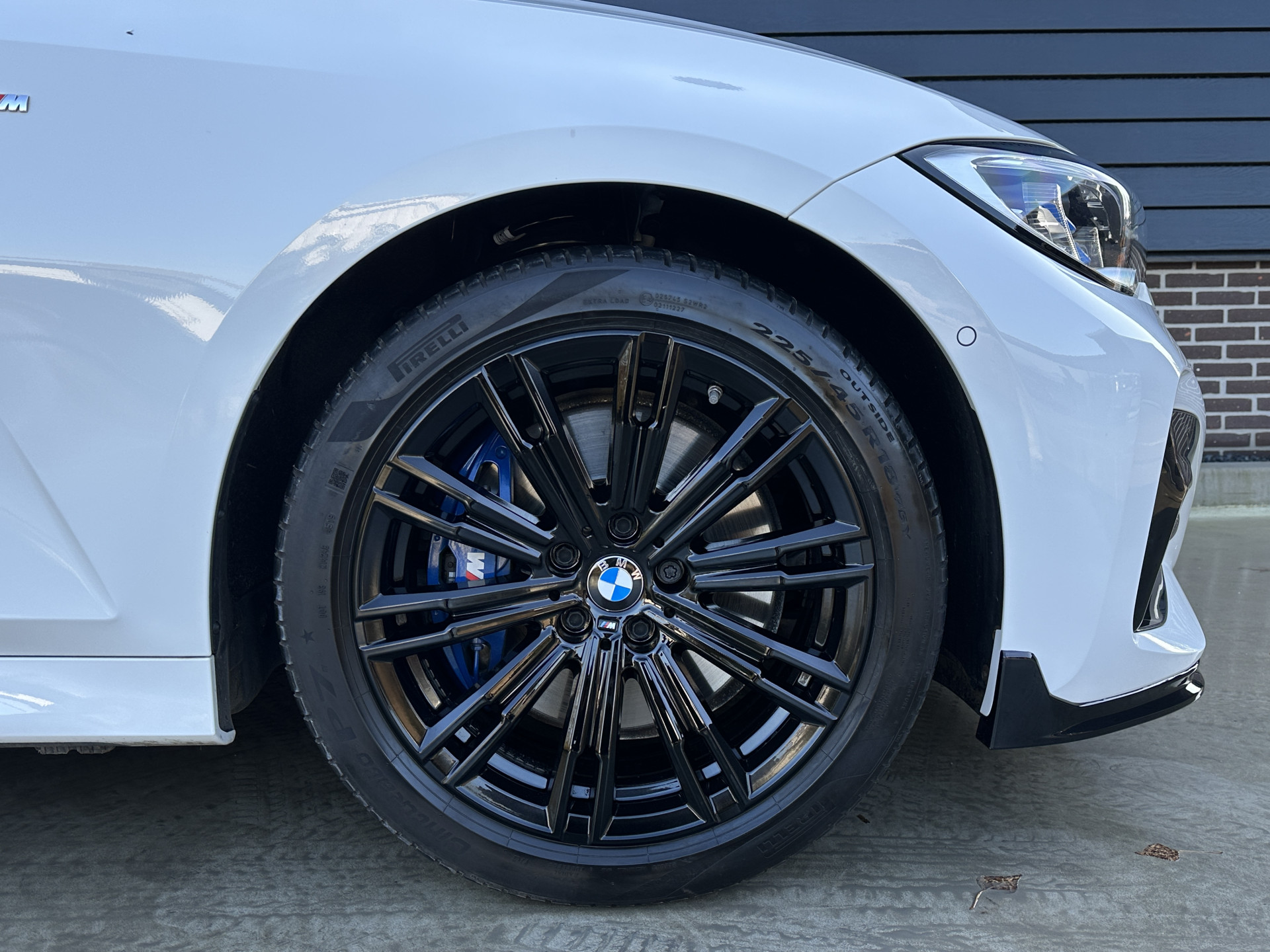 BMW 3-serie 330e M Sport High Executive,