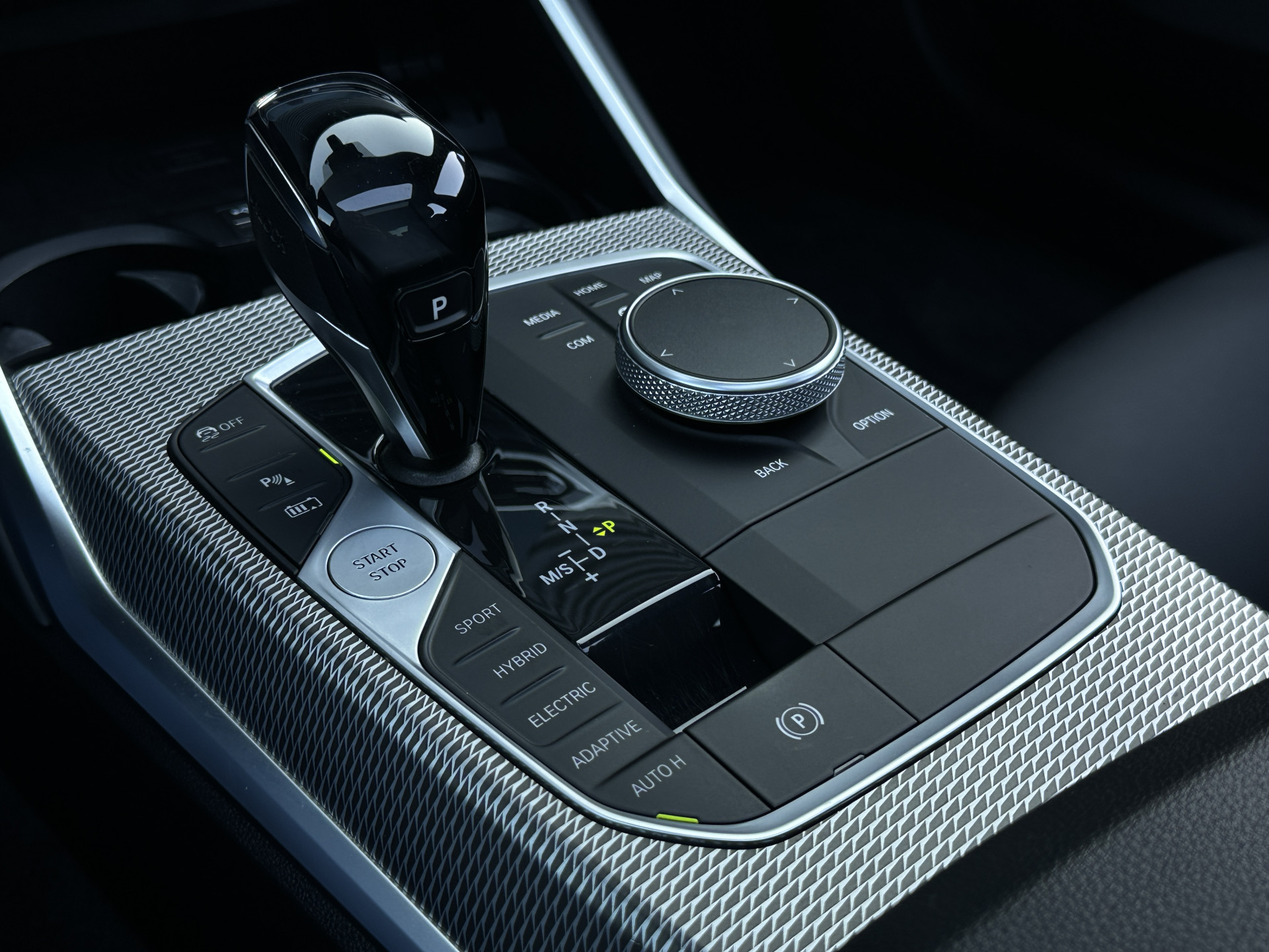 BMW 3-serie 330e M Sport High Executive,