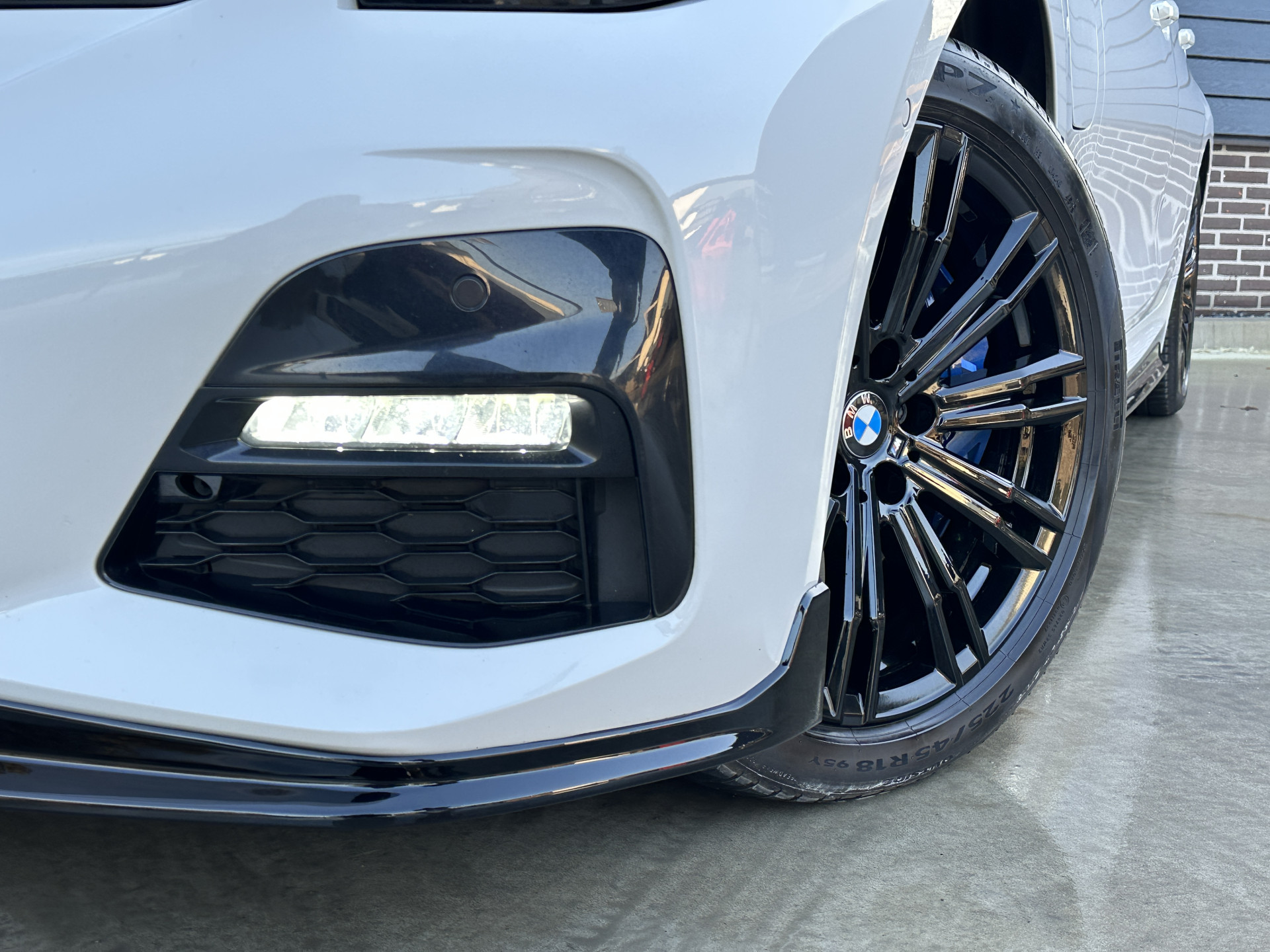 BMW 3-serie 330e M Sport High Executive,